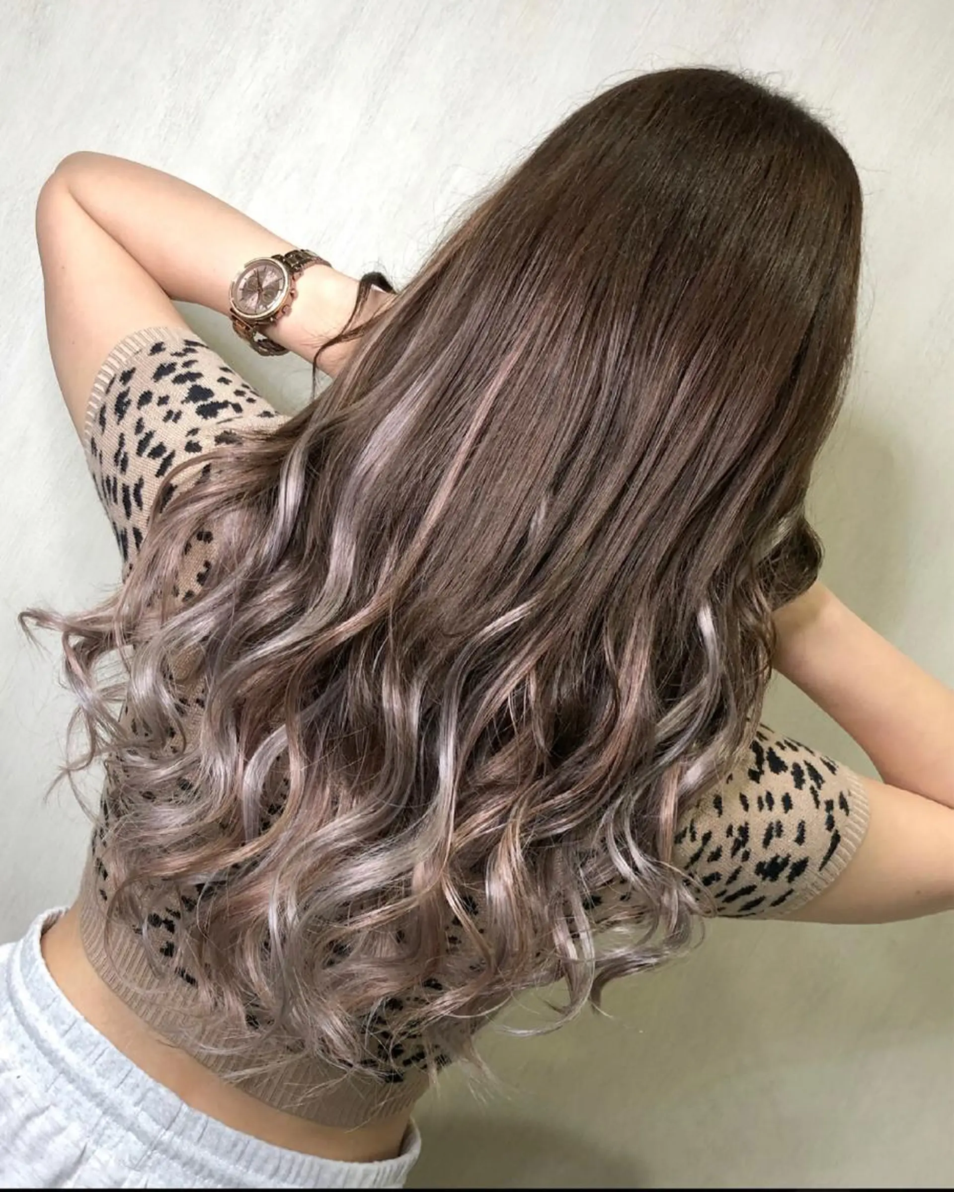 ロング ヘアカラー エクステ ハイトーン/韓国風 🤍Nacchi🐈のマツエク・マツパデザイン