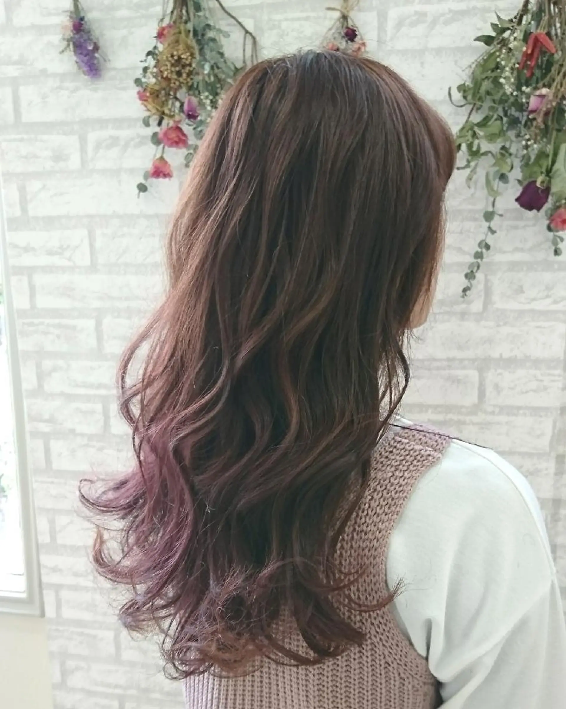 ロング カラー ベージュカラー グラデーションカラー ラベンダーカラー ラベンダーピンク ピンクカラー カット ヘアカラー トリートメント ＊Cielo＊ 佐藤 幸世のヘアスタイル