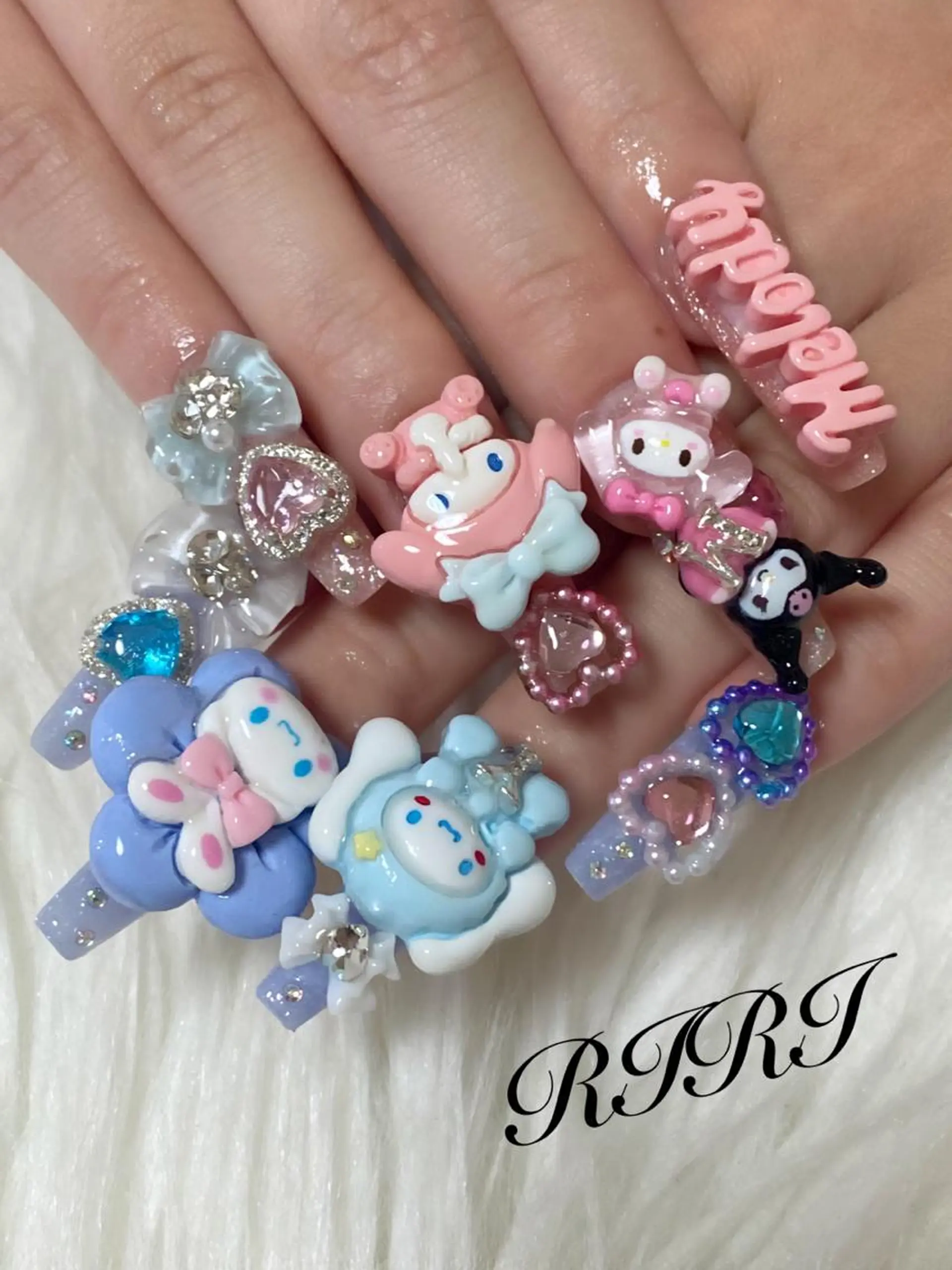 ネイル ハンドネイル riri オーナーのネイルデザイン