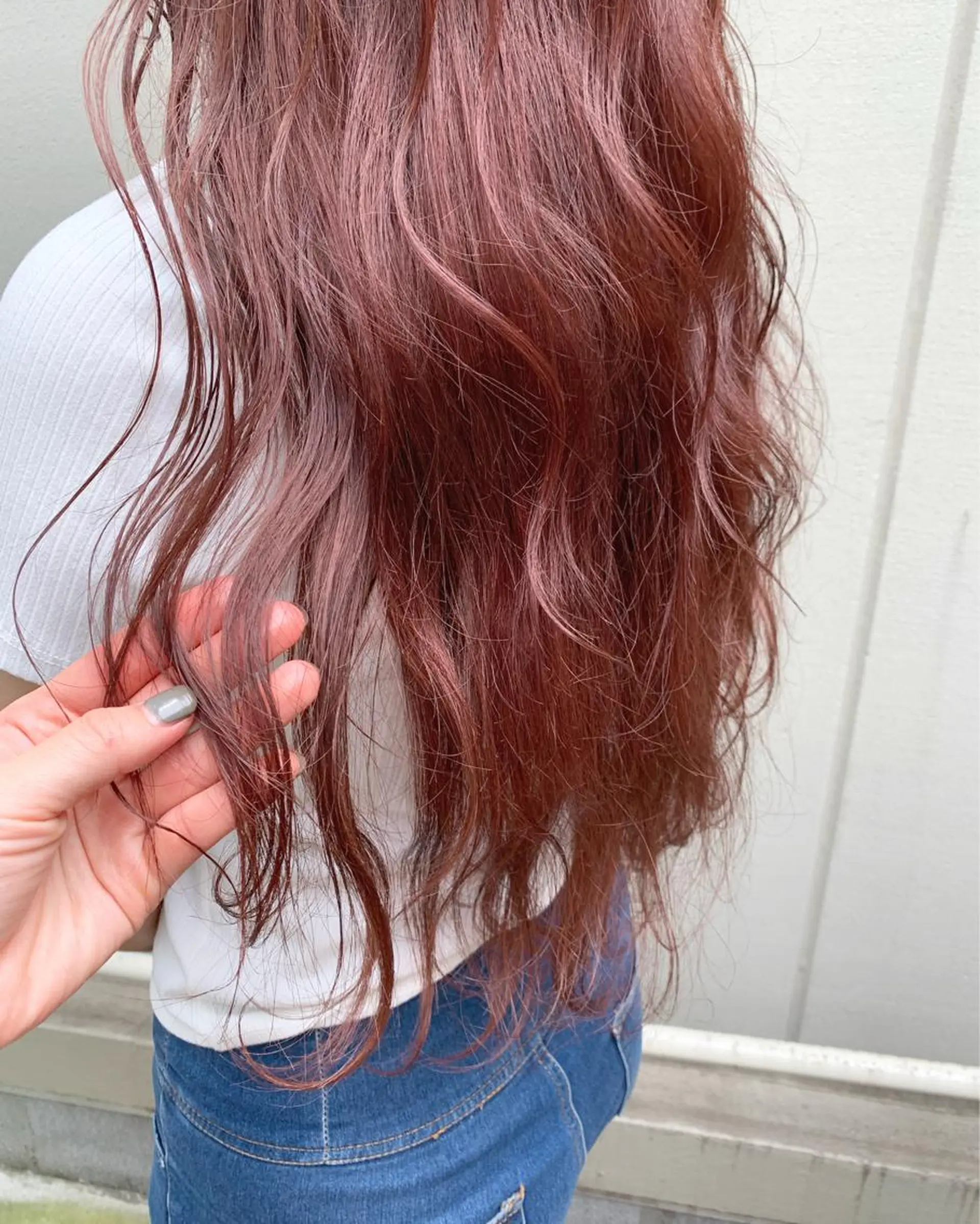 ロング カラー 透明感/オリーブ/ グレージュ/YUKAのヘアスタイル