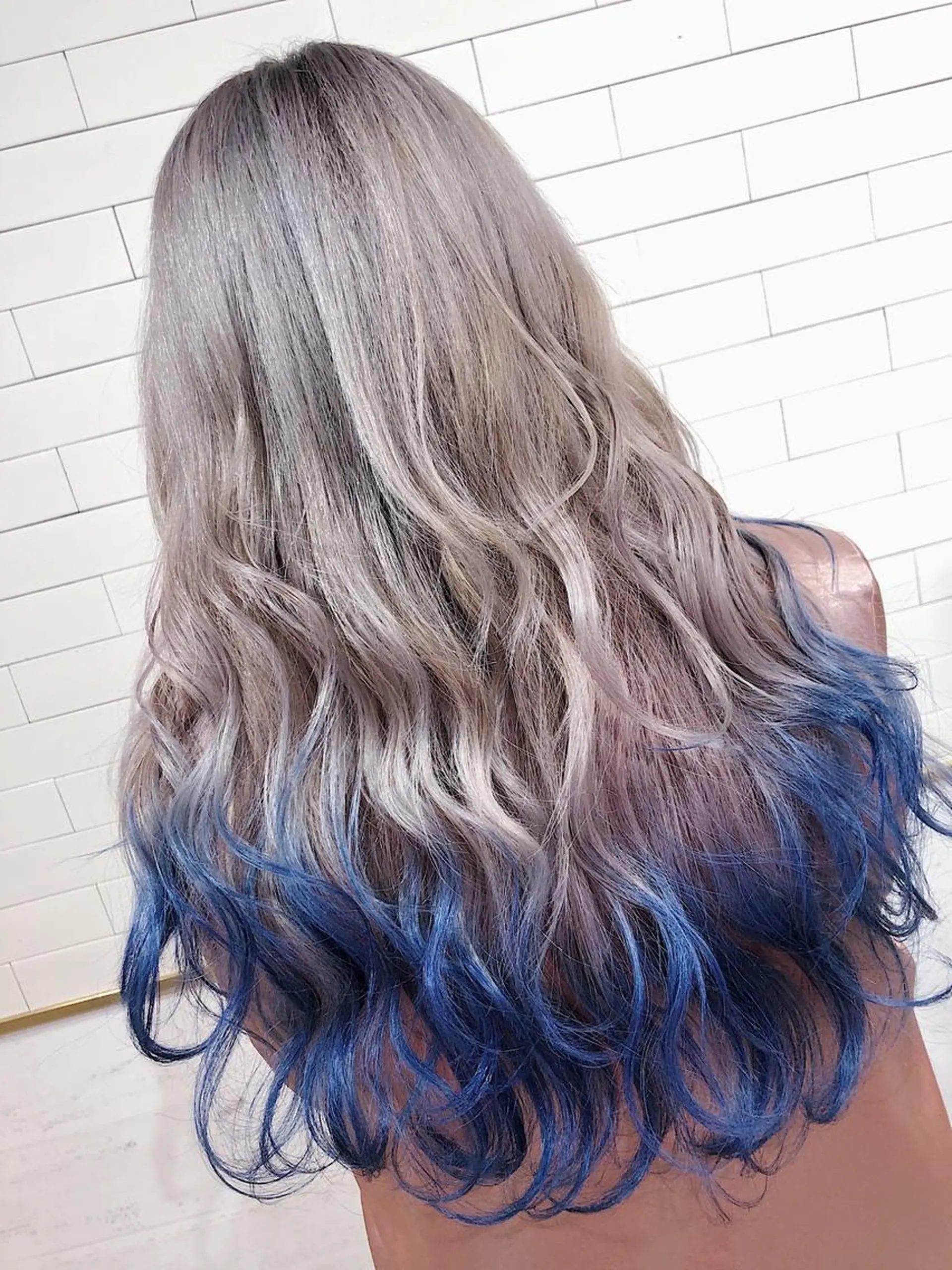 ロング カラー ヘアカラー トリートメント LA KING GINZA TOKYO所属・🧡ショートの達人 🧡SHOのヘアスタイル