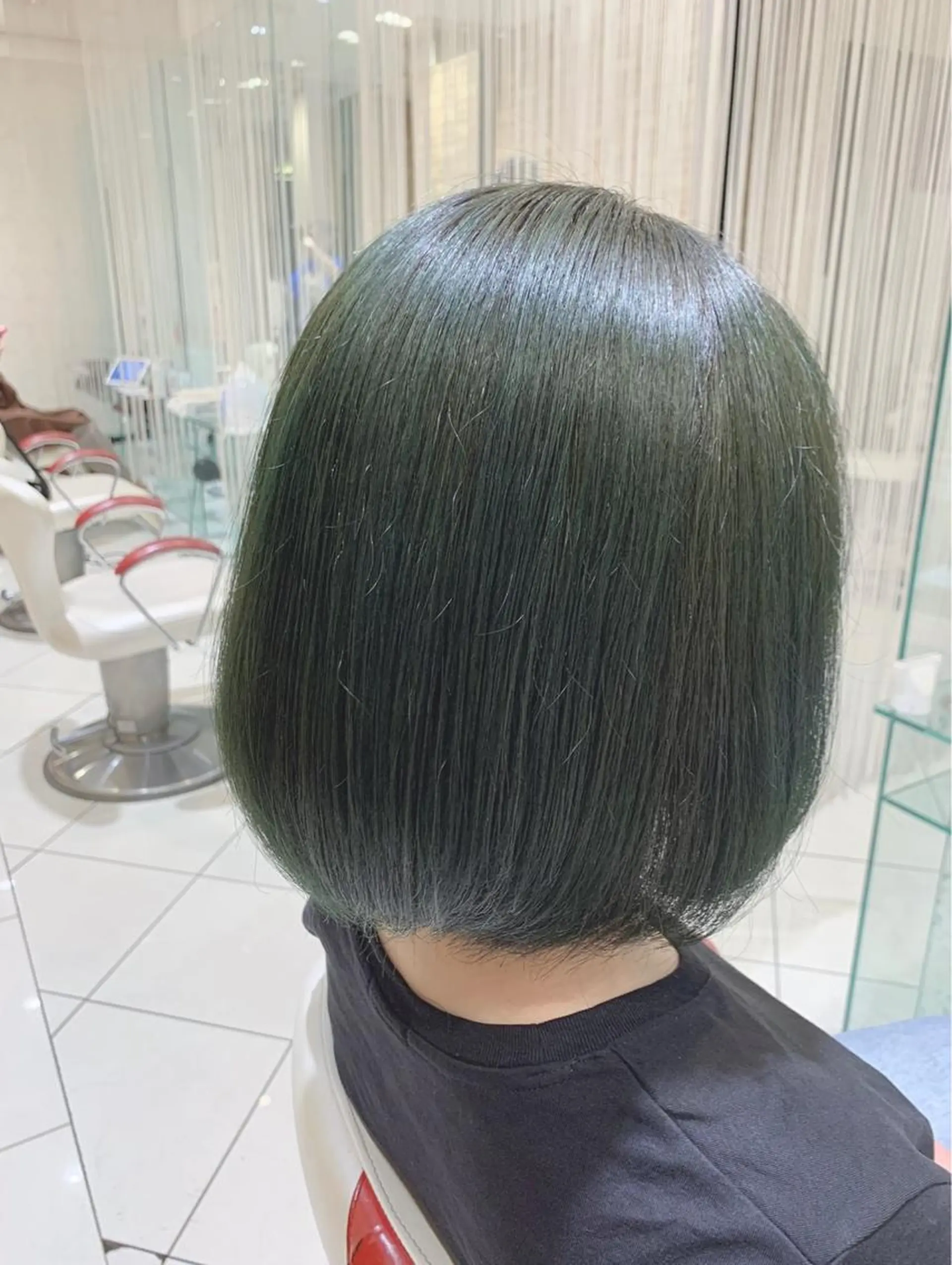 ミディアム カラー アッシュ ブリーチ ブリーチなしカラー ボブ/ハイトーン髪質 改善/越谷✨クラモチのヘアスタイル