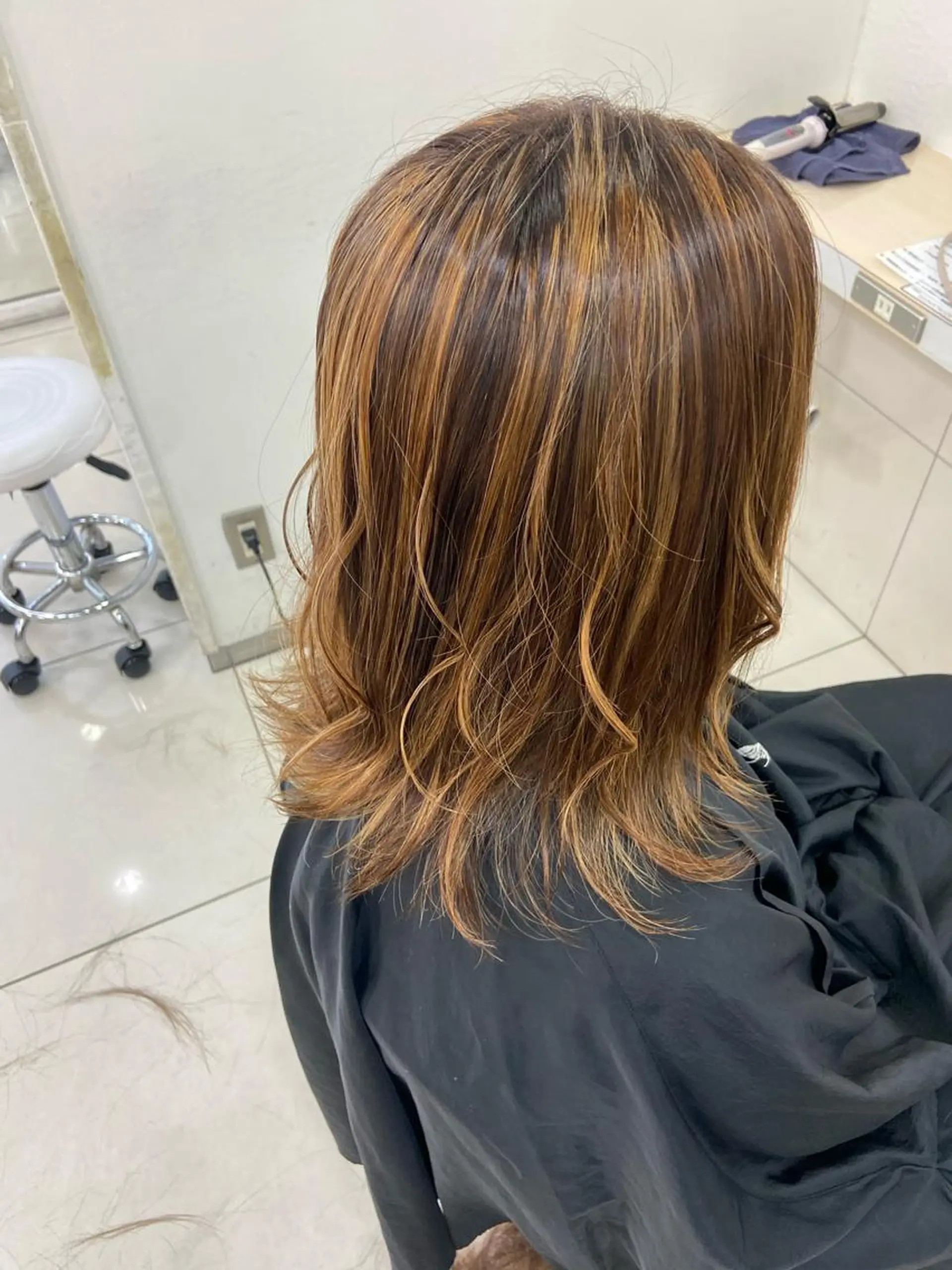 セミロング ハイライト 🫧ふくだ りな 🕊のヘアスタイル