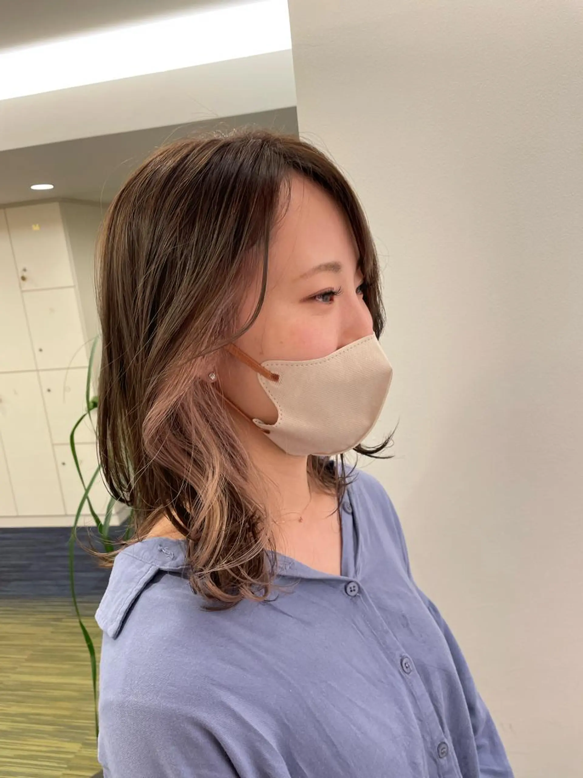 セミロング 髪質改善サロンLOUIMADNA栄店所属・🌈縮毛矯正特化 杉浦　夏生のヘアスタイル