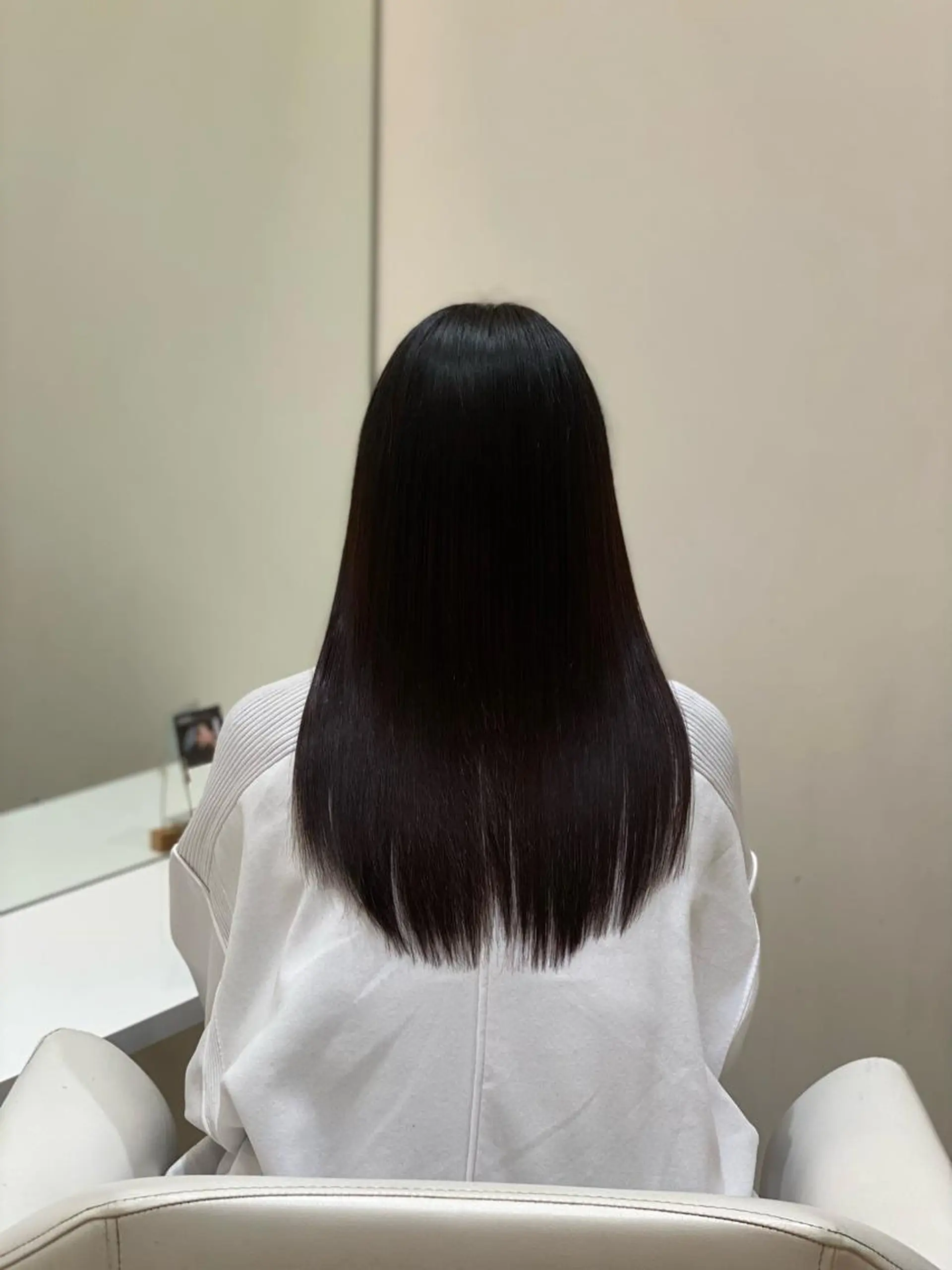 ロング カラー イヤリングカラー インナーカラー ピンクカラー 髪質改善 トリートメント レイヤー/艶カラー /韓国ヘア/高松のヘアスタイル