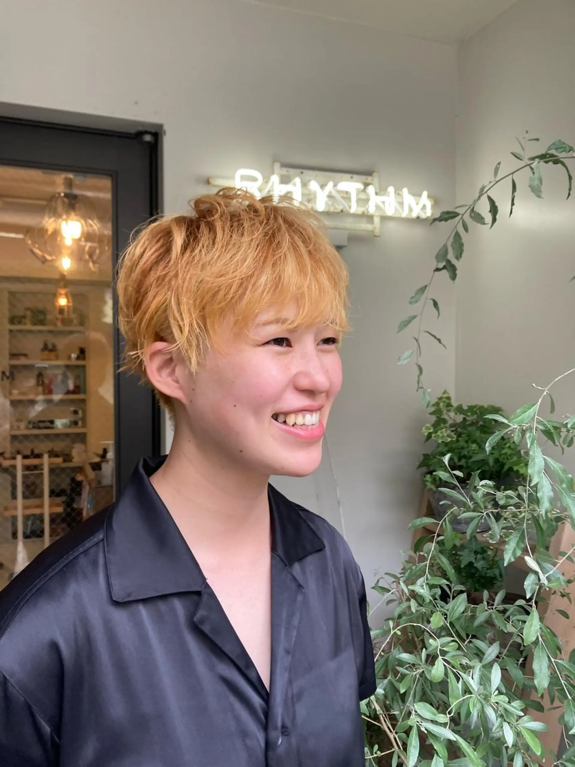 ショート カラー ✂︎岡根 京花✂︎のヘアスタイル
