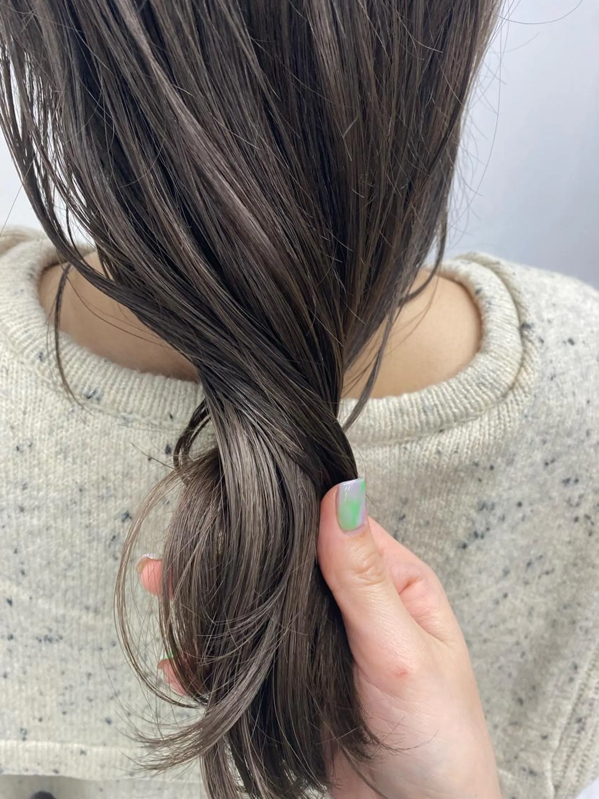 セミロング カラー グレージュ ヒラノホナミ 🫧髪質改善🫧のヘアスタイル