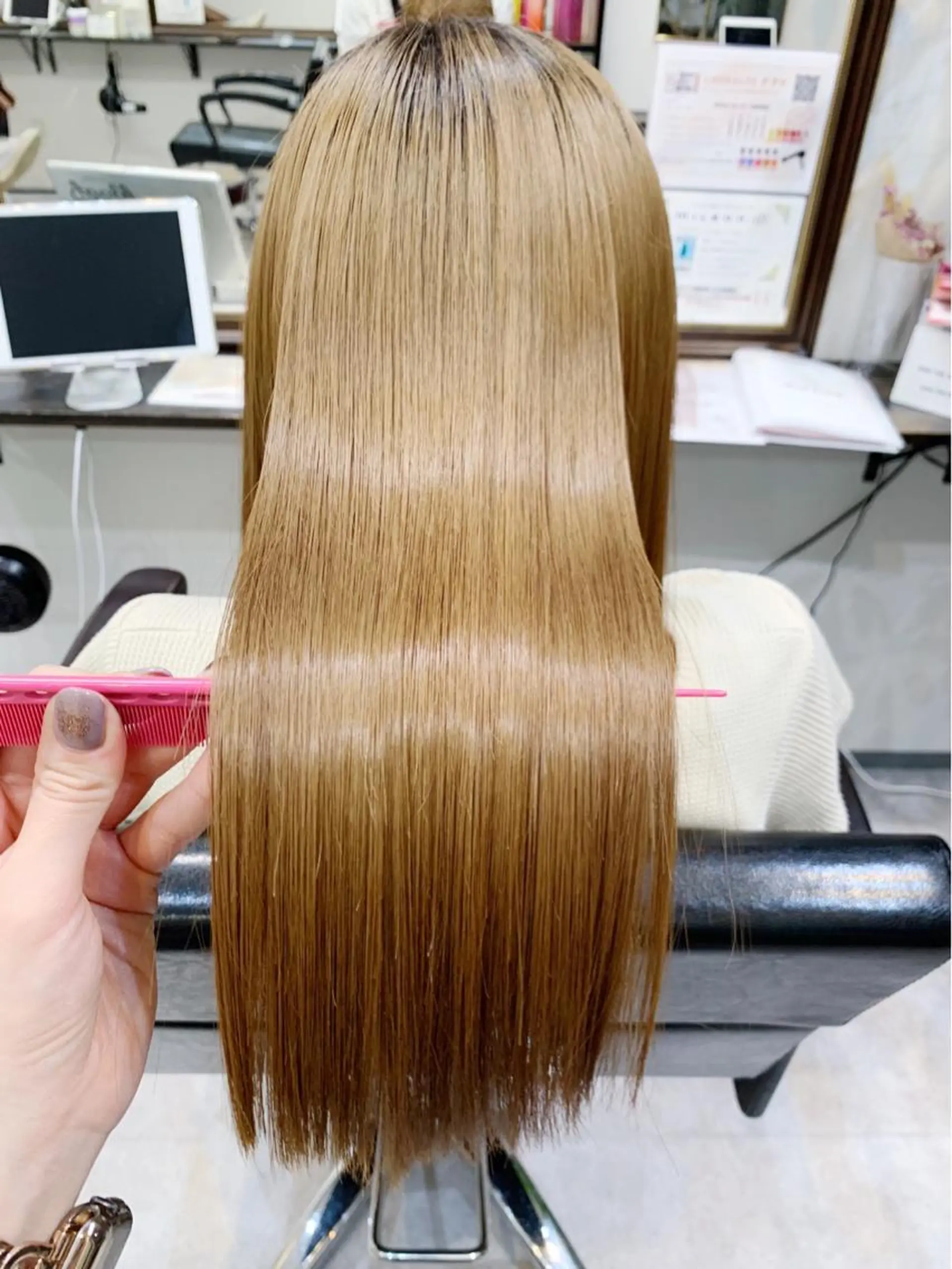 ロング カラー ブリーチ カット ヘアカラー トリートメント 酸熱トリートメント/ 髪質改善🌟玉井香奈のヘアスタイル