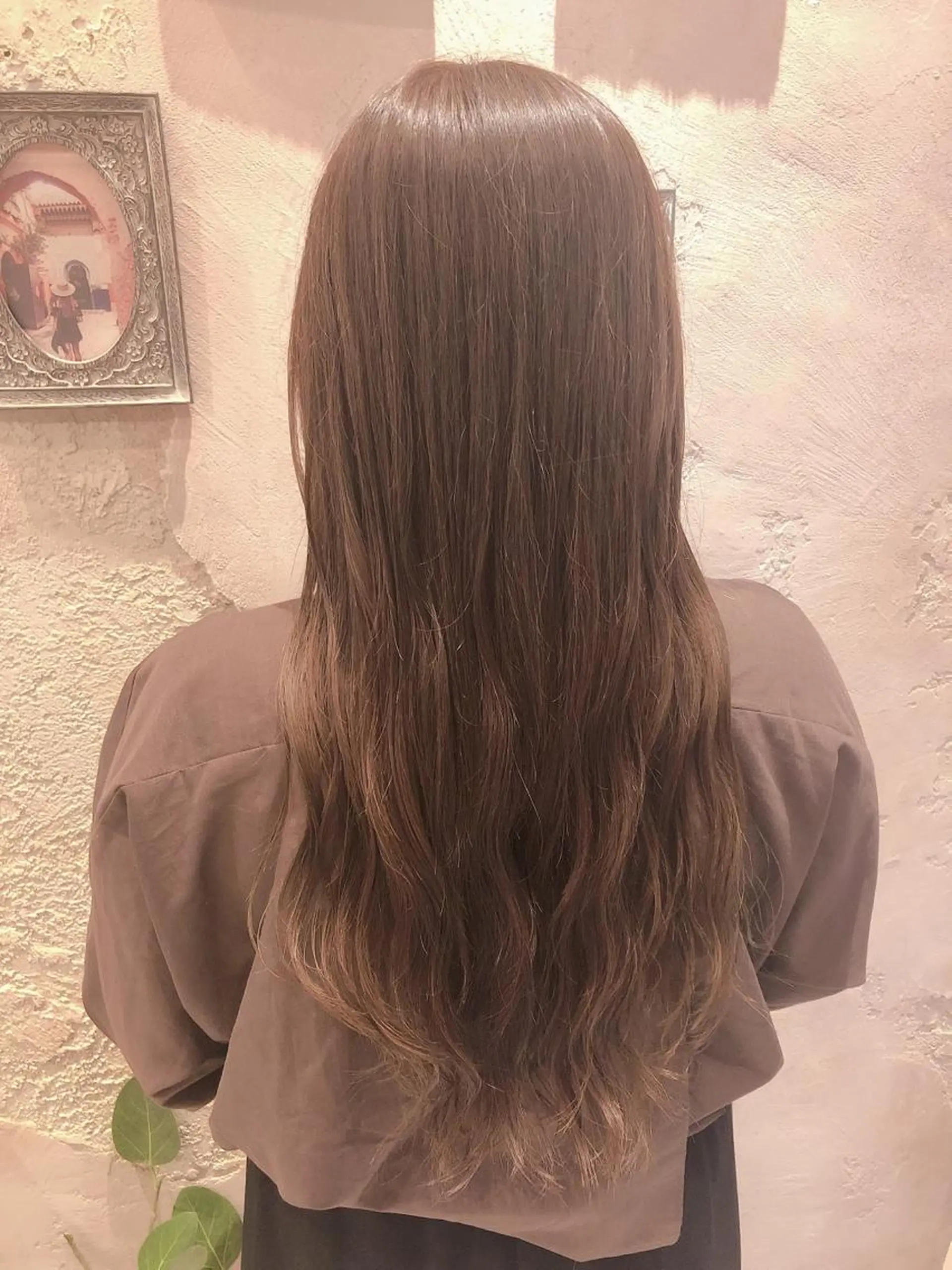 セミロング アッシュ カット ヘアカラー トリートメント 代表山口ひな 髪質改善のプロのヘアスタイル