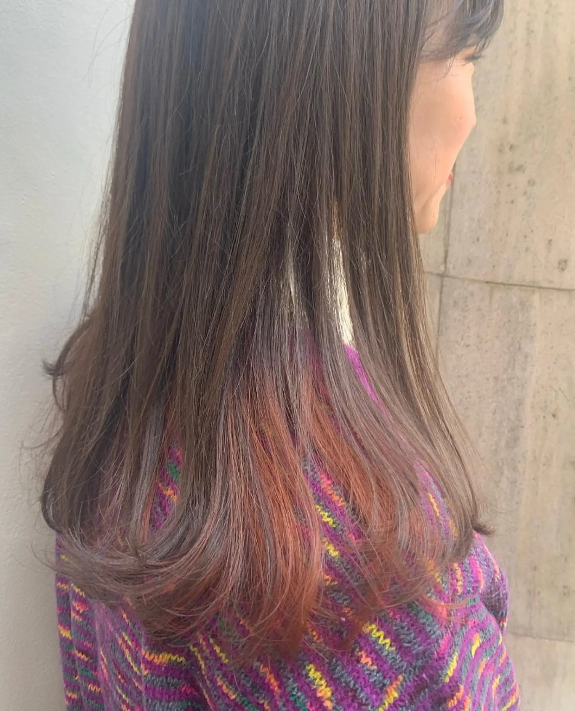 セミロング カラー ヘアアレンジ ヘアカラー トリートメント ヘアセット SALOWIN原宿ash店所属・憧れの艶ハイトーンへ 🐈サイサキのヘアスタイル