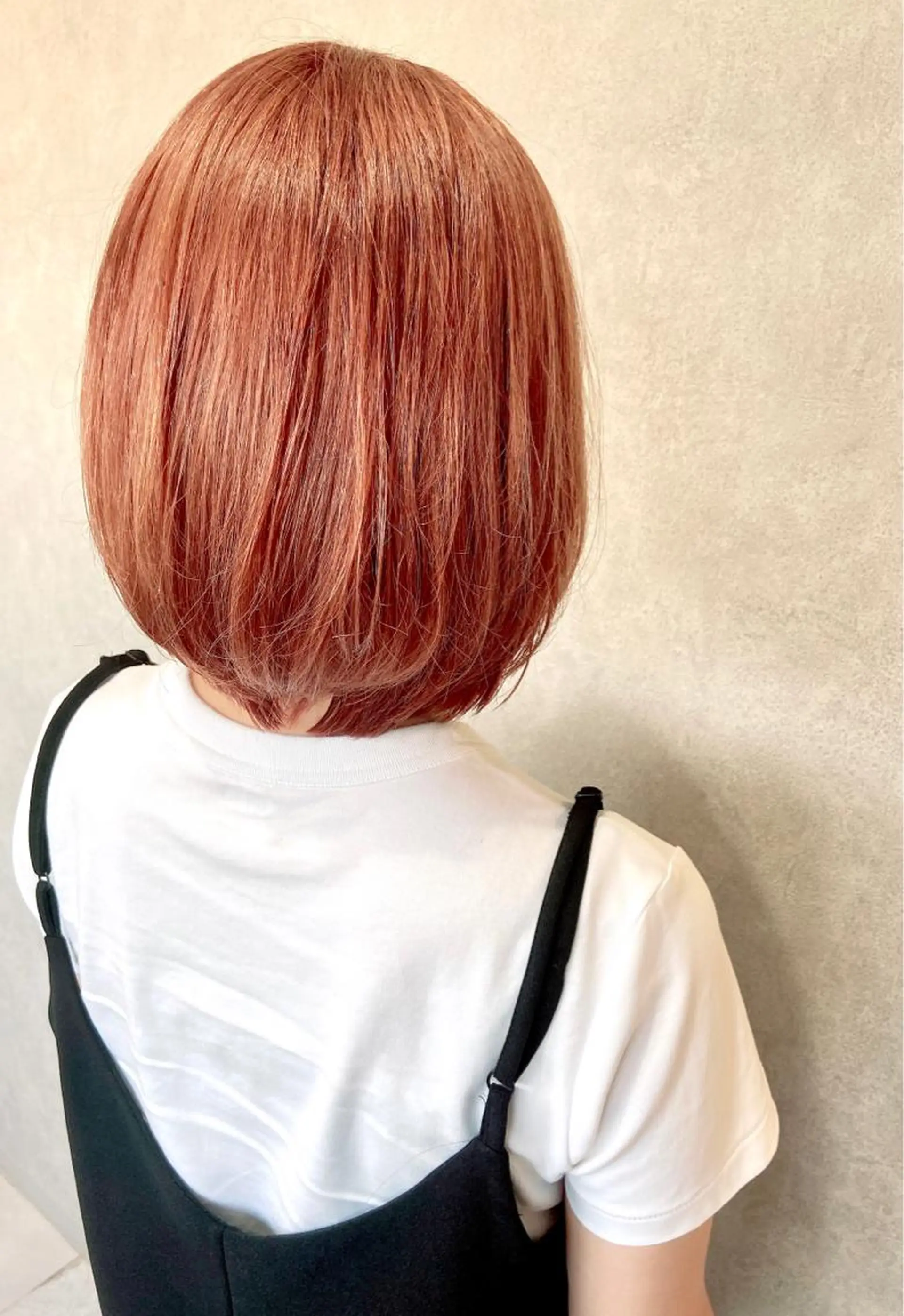 ショート 切りっぱなしボブ ピンクブラウン ボブ くせ毛 外国人風カラー ヘアカラー TECHRISE刈谷所属・田中 大貴のヘアスタイル