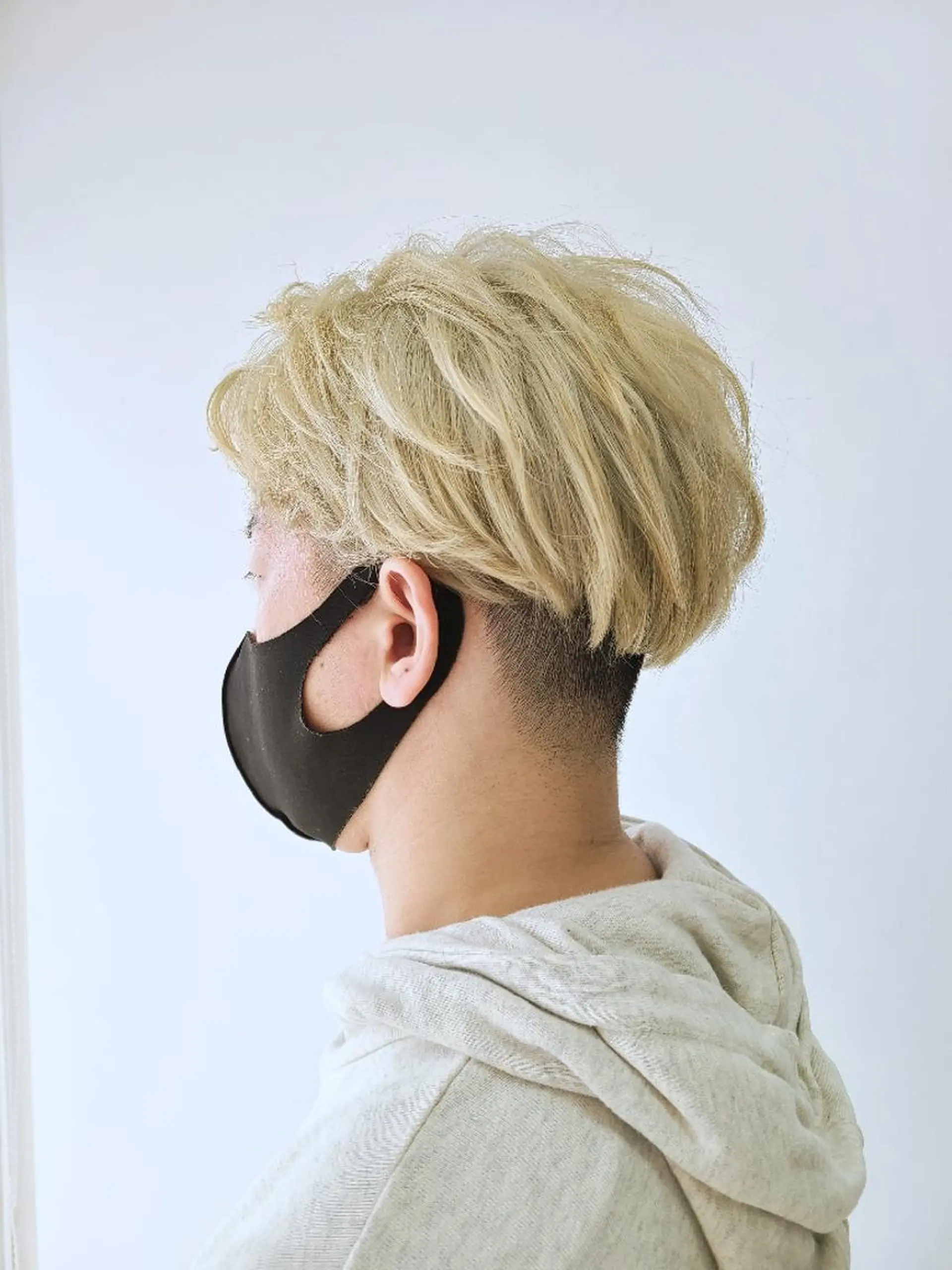 メンズ カット ヘアカラー トリートメント GO TODAYシェアサロン岡山店所属・🎗️髪質改善・美髪 艶髪🥇小西邦生のヘアスタイル