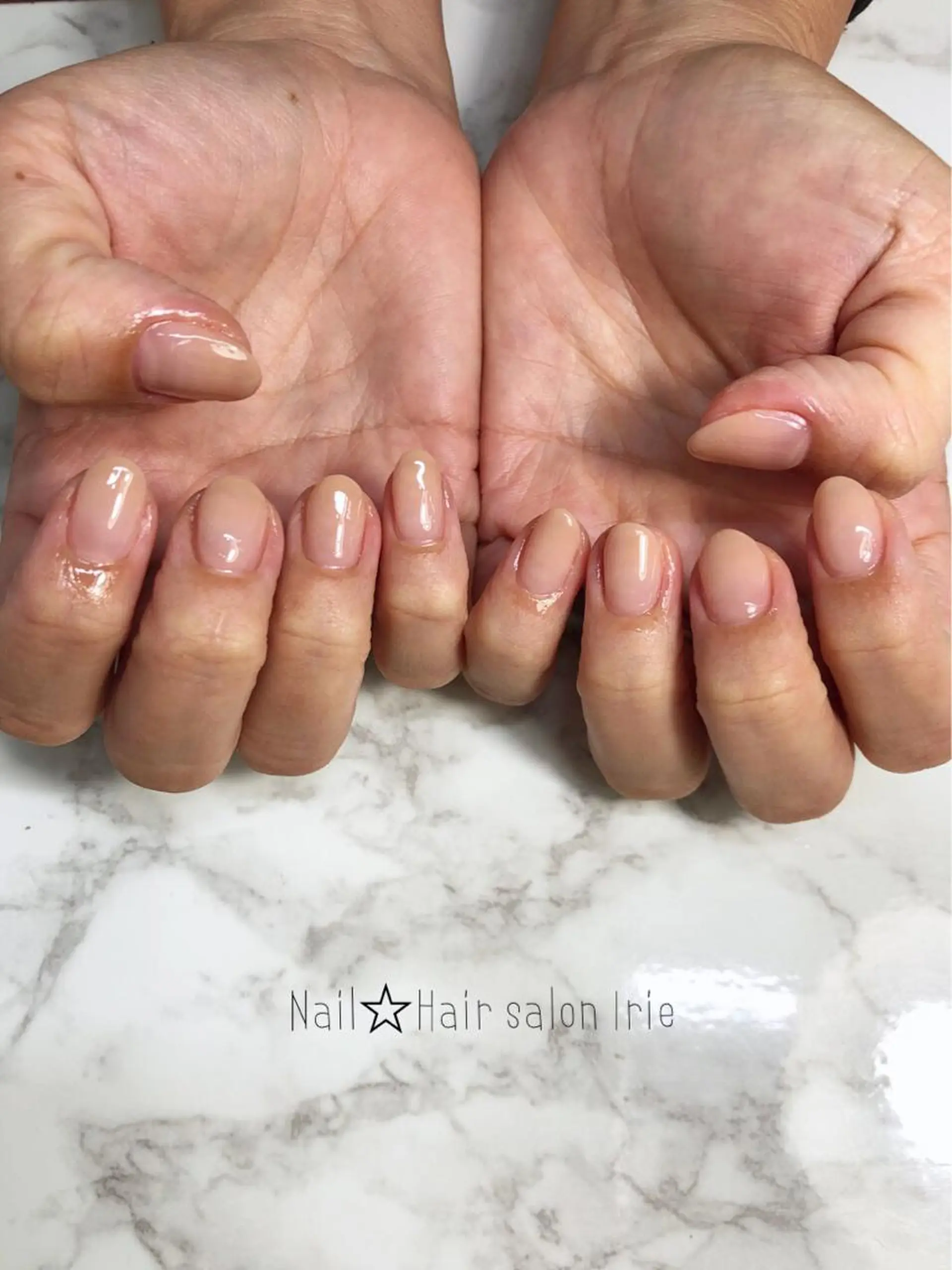 ネイル Hair salon Irie所属・與儀 知佳のネイルデザイン