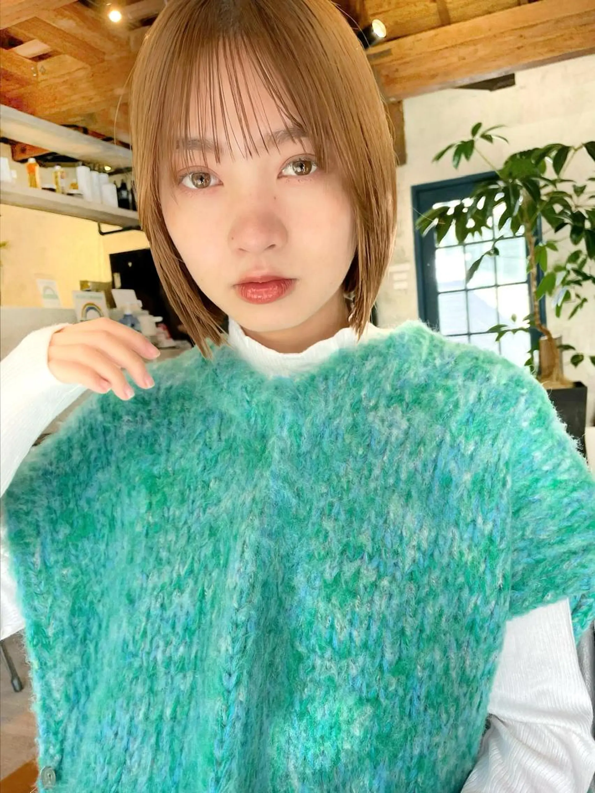 ショート カラー 結べるレイヤーボブ くびれLady表参道のヘアスタイル