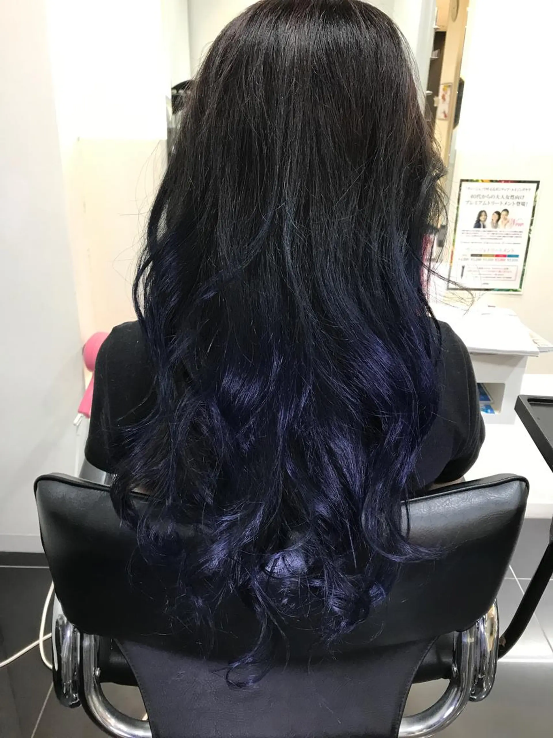 ロング カラー 関口 友行のヘアスタイル