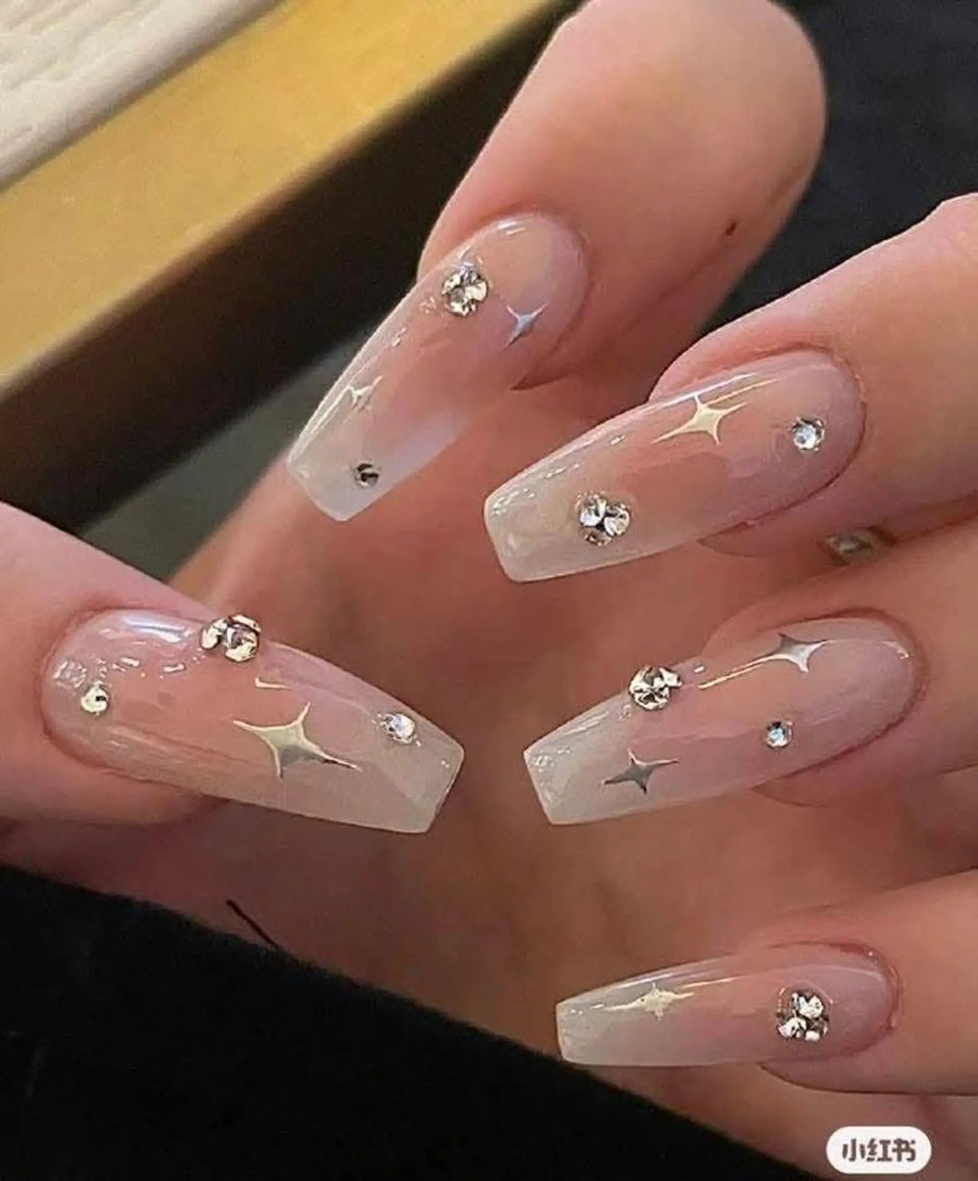 ロング カラー ベージュカラー グラデーションカラー ピンクカラー 韓国風ヘア ハンドネイル 高橋 ユキのネイルデザイン