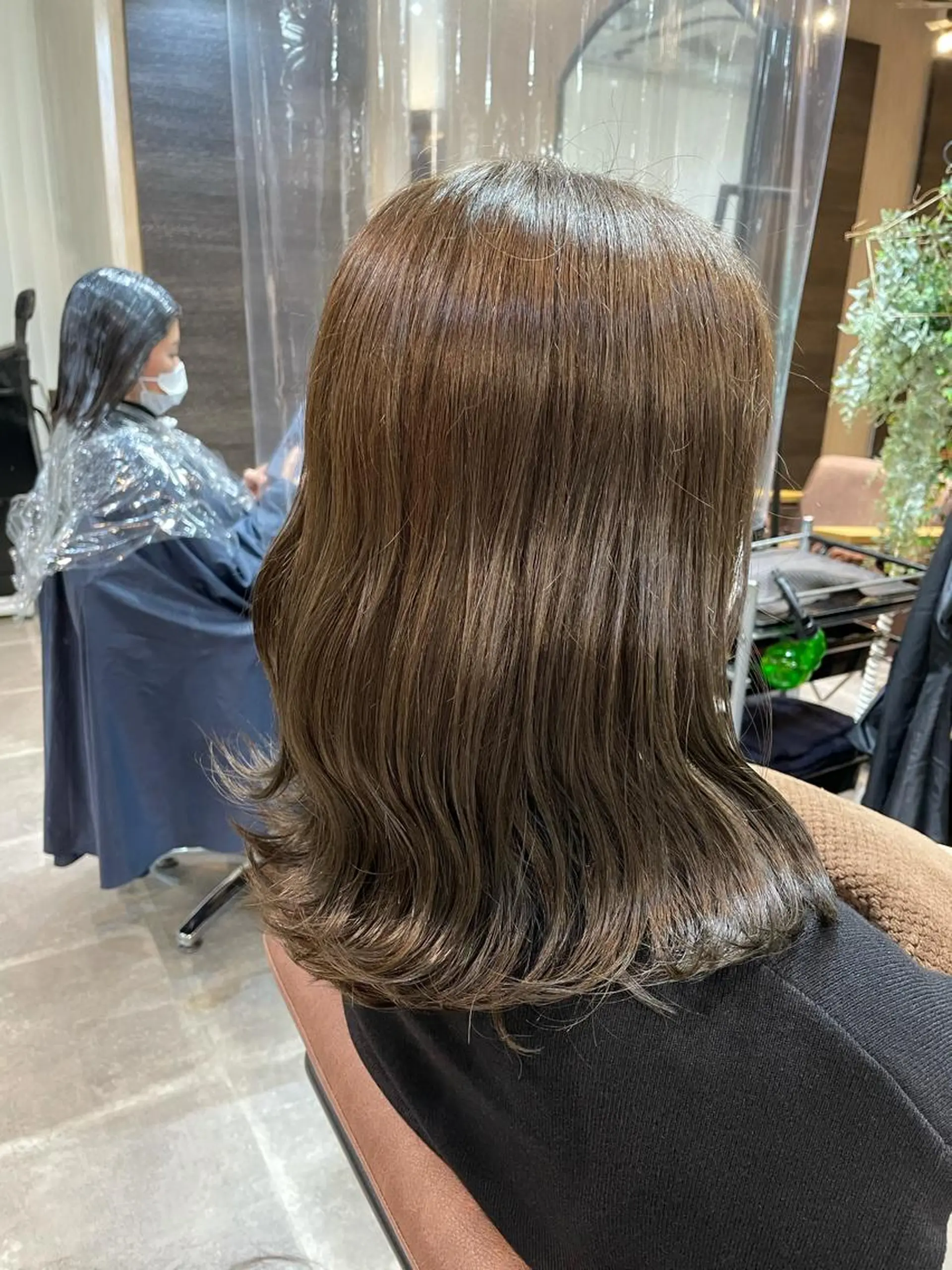 ミディアム カラー イルミナカラー トリートメント newiGRANDE 🌈萩原聖也のヘアスタイル