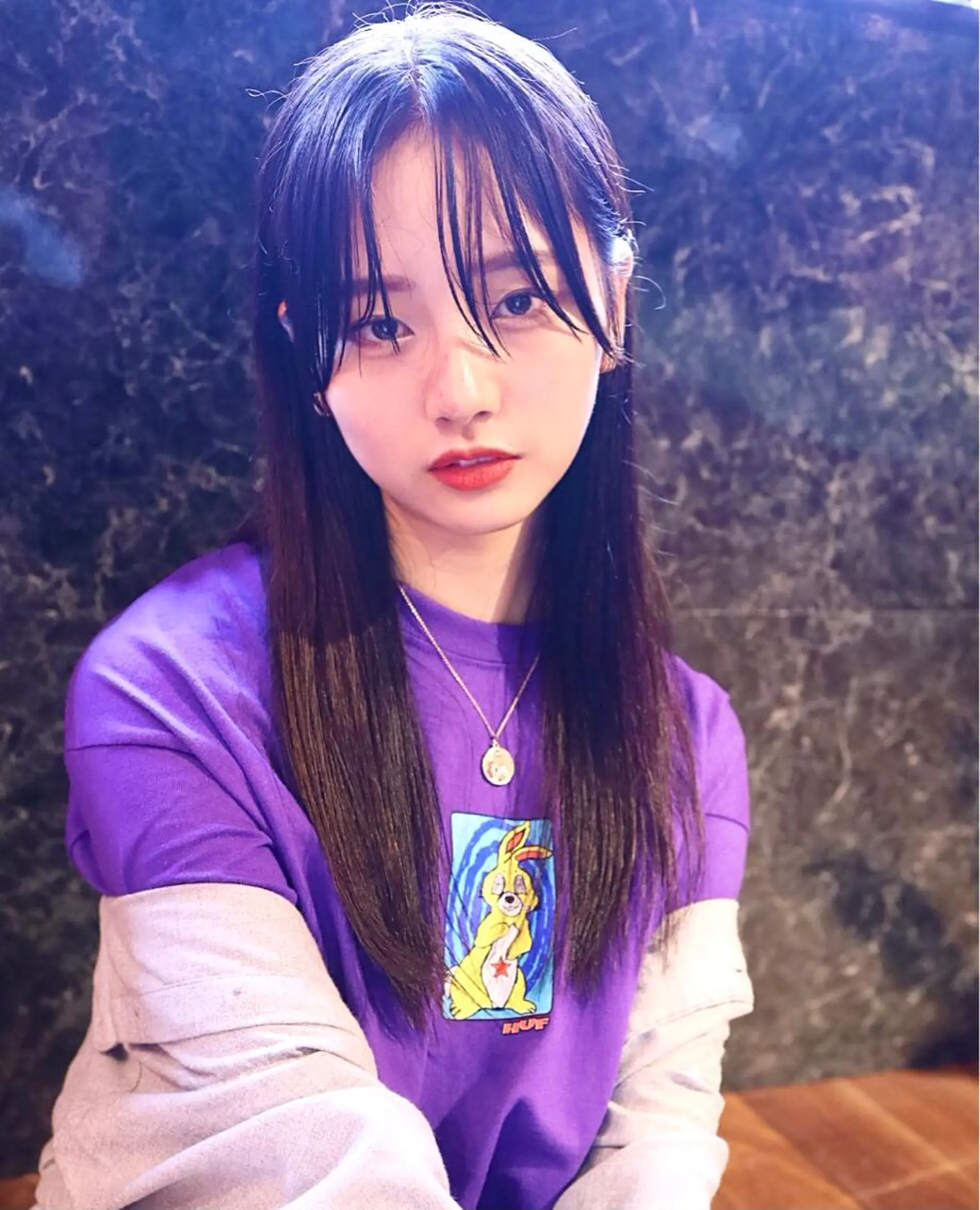 セミロング カラー ヘアアレンジ ⭐️𝑭𝑰𝑳𝑴𝑶𝑹𝑴𝑨𝑳𝑬⭐️【フィルモルメール】所属・トレンドヘア🩶 艶髪🩶yoshiのヘアスタイル