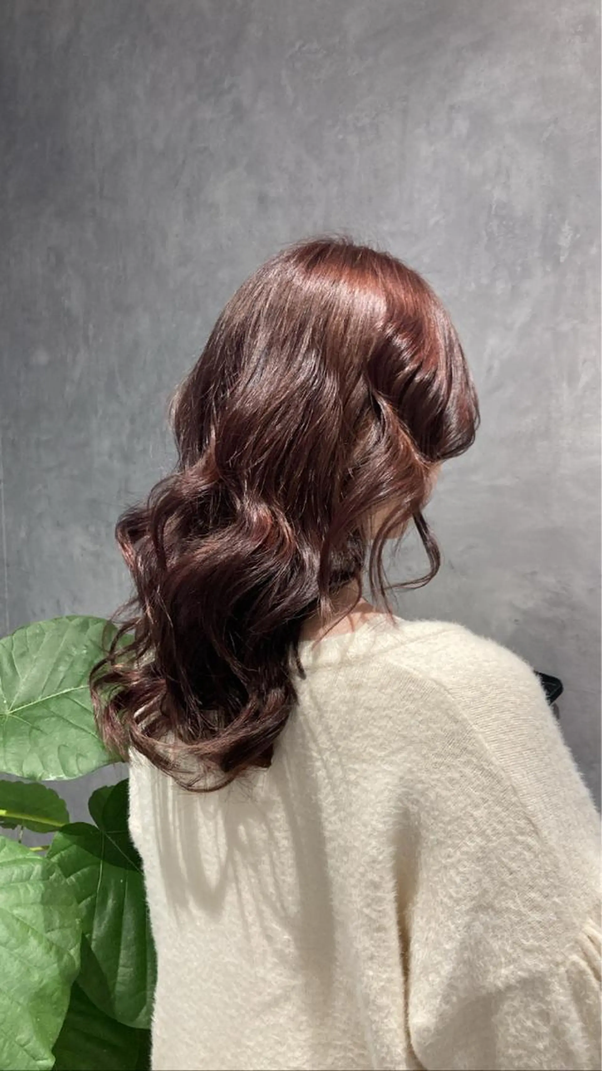 カラー ブラウンカラー ピンクカラー HEDI所属・茨木 まひろのヘアスタイル