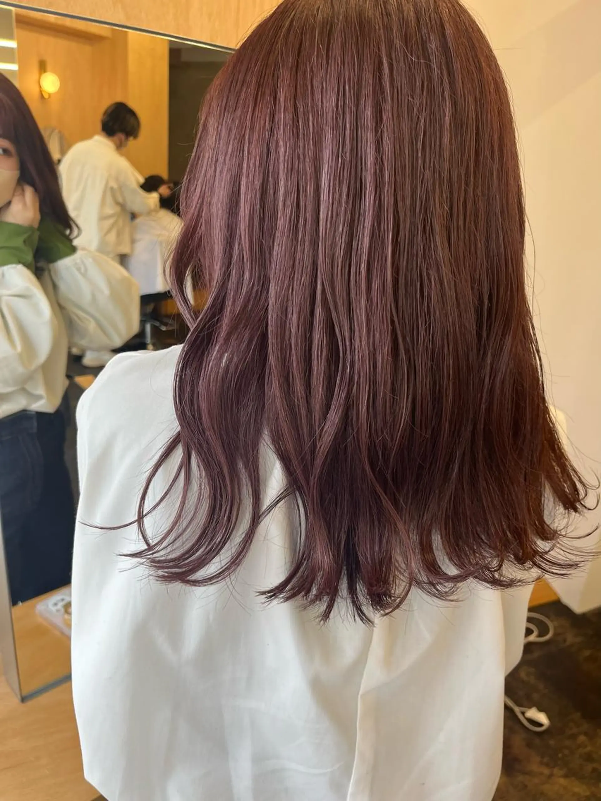 セミロング ヘアカラー 西山 紗耶香🪽 透明感カラー/ボブのヘアスタイル