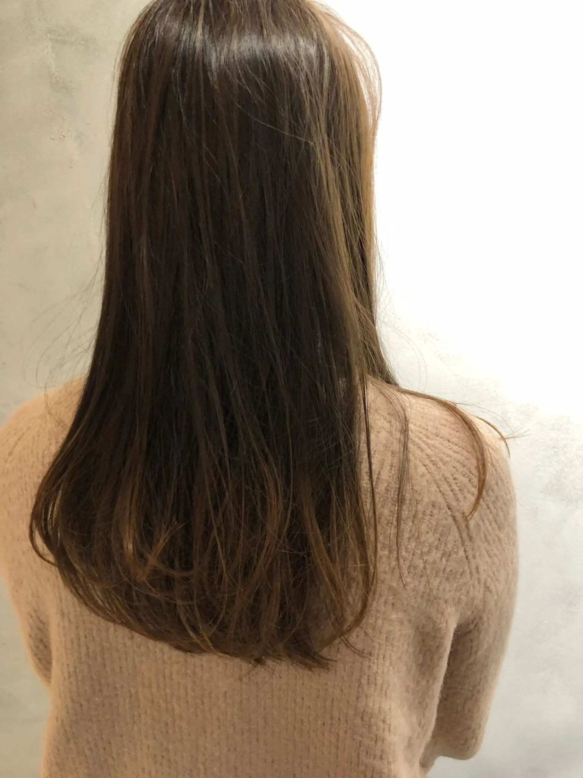 カラー SALOWIN 表参道所属・シンカ 表参道のヘアスタイル