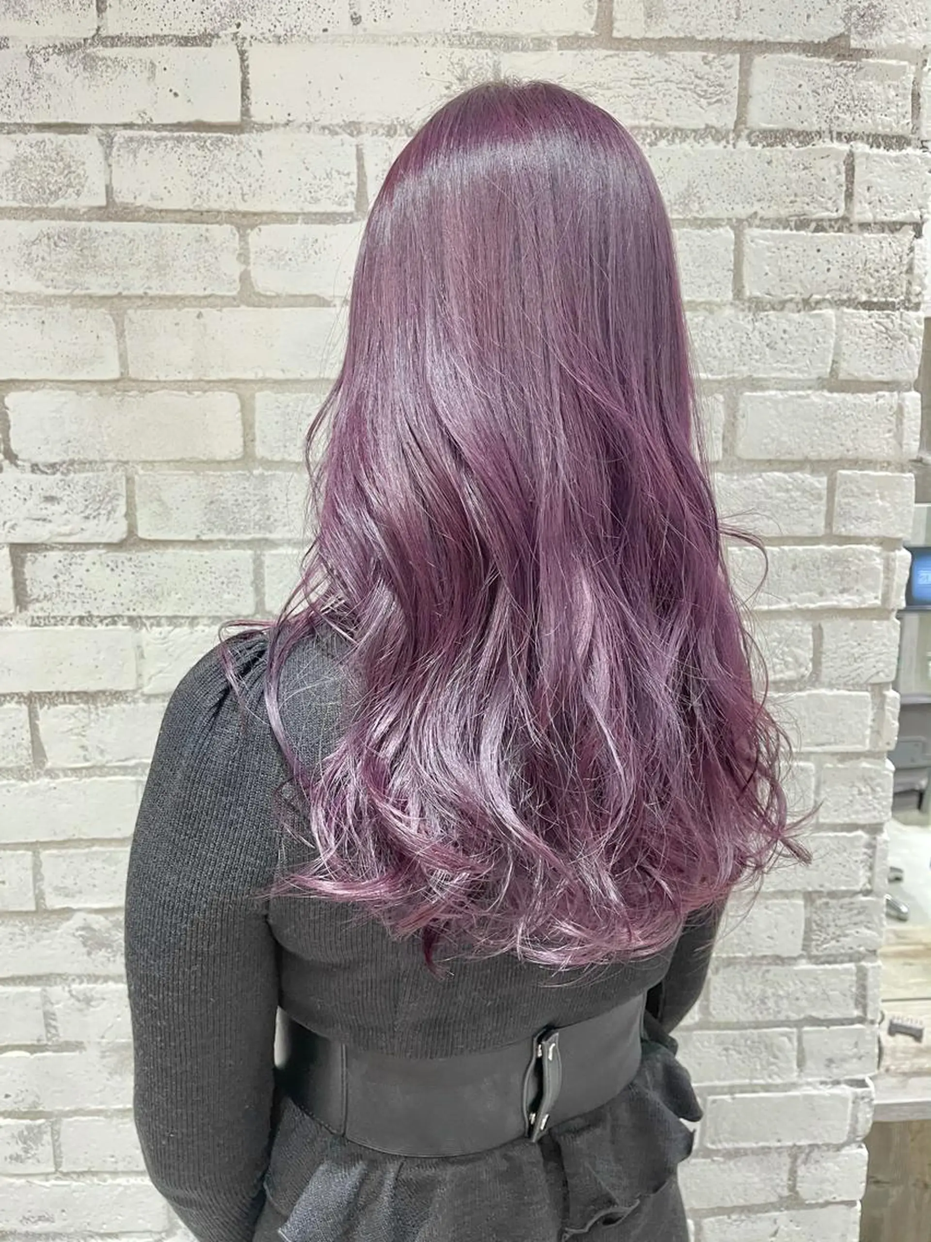 ロング カラー パーマ ヘアアレンジ アディクシーカラー ブリーチ ケアブリーチ ピンクカラー バイオレットカラー ヘアカラー トリートメント filo byFeria渋谷所属・縮毛矯正/美髪 髪質改善/石田幸輔のヘアスタイル