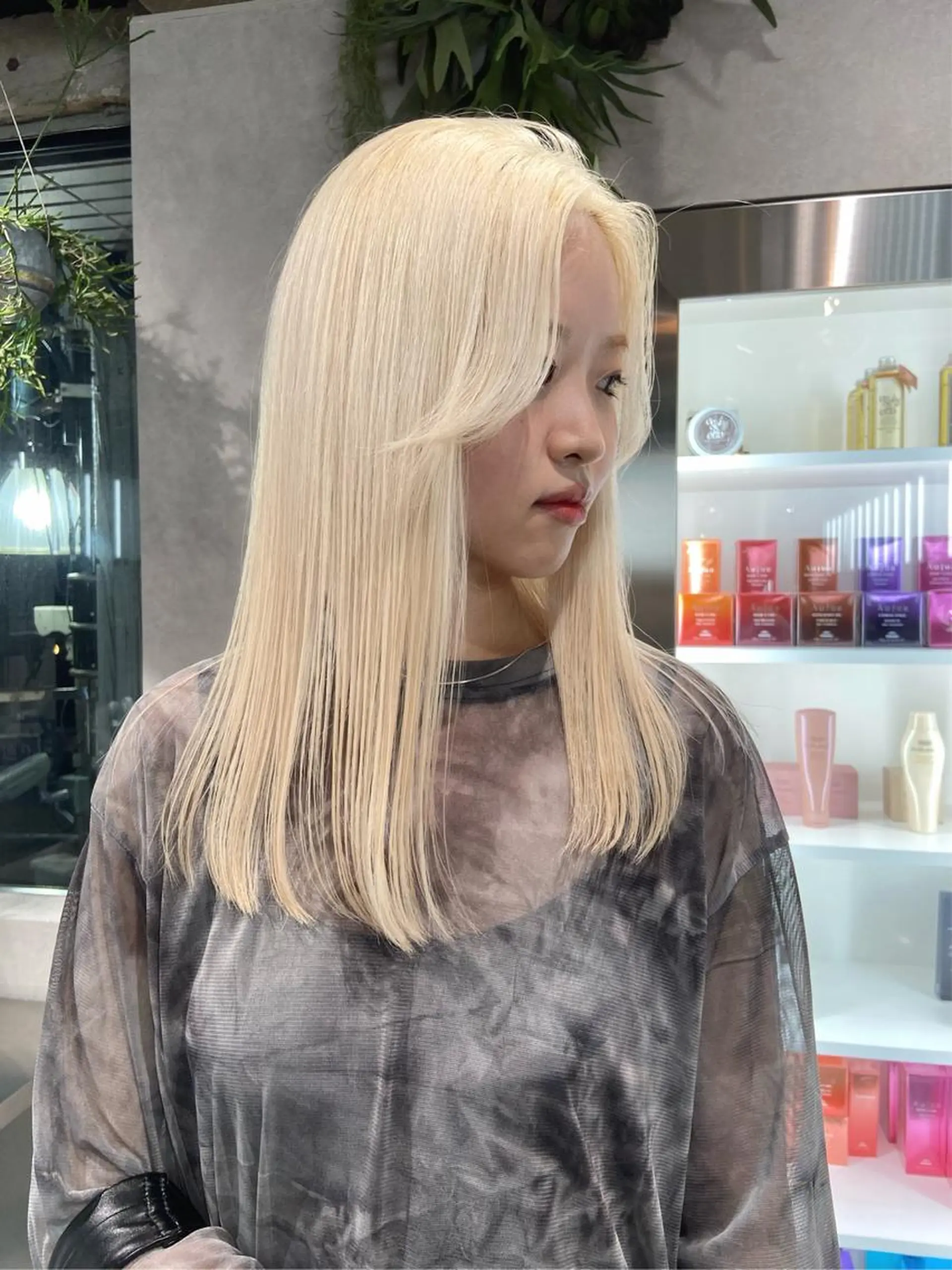 ロング カラー 抜きっぱなしブロンド ブロンド behov所属・柔らかカラー 🤎Tsubasaのヘアスタイル