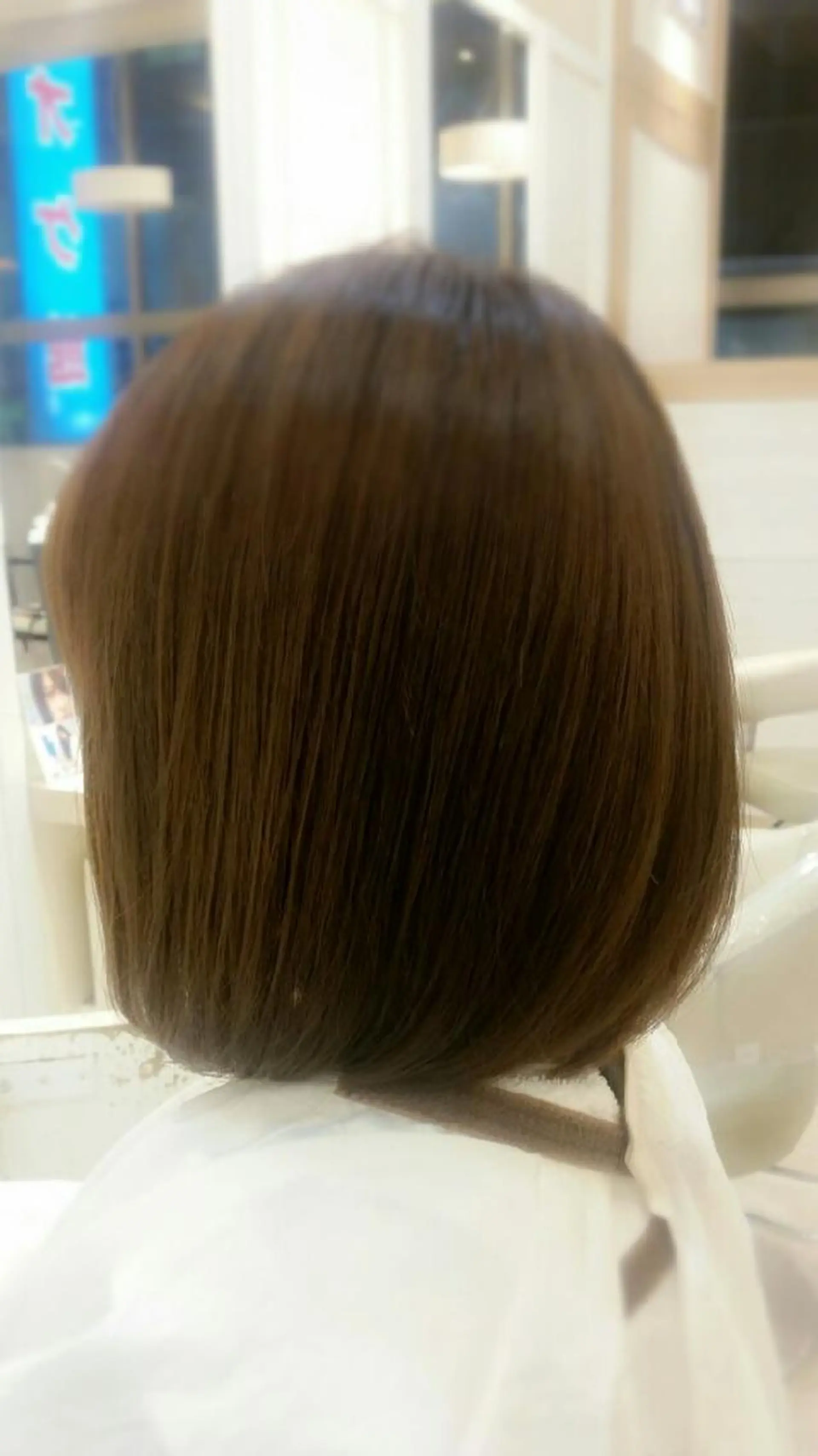 ミディアム 須賀 一美のヘアスタイル