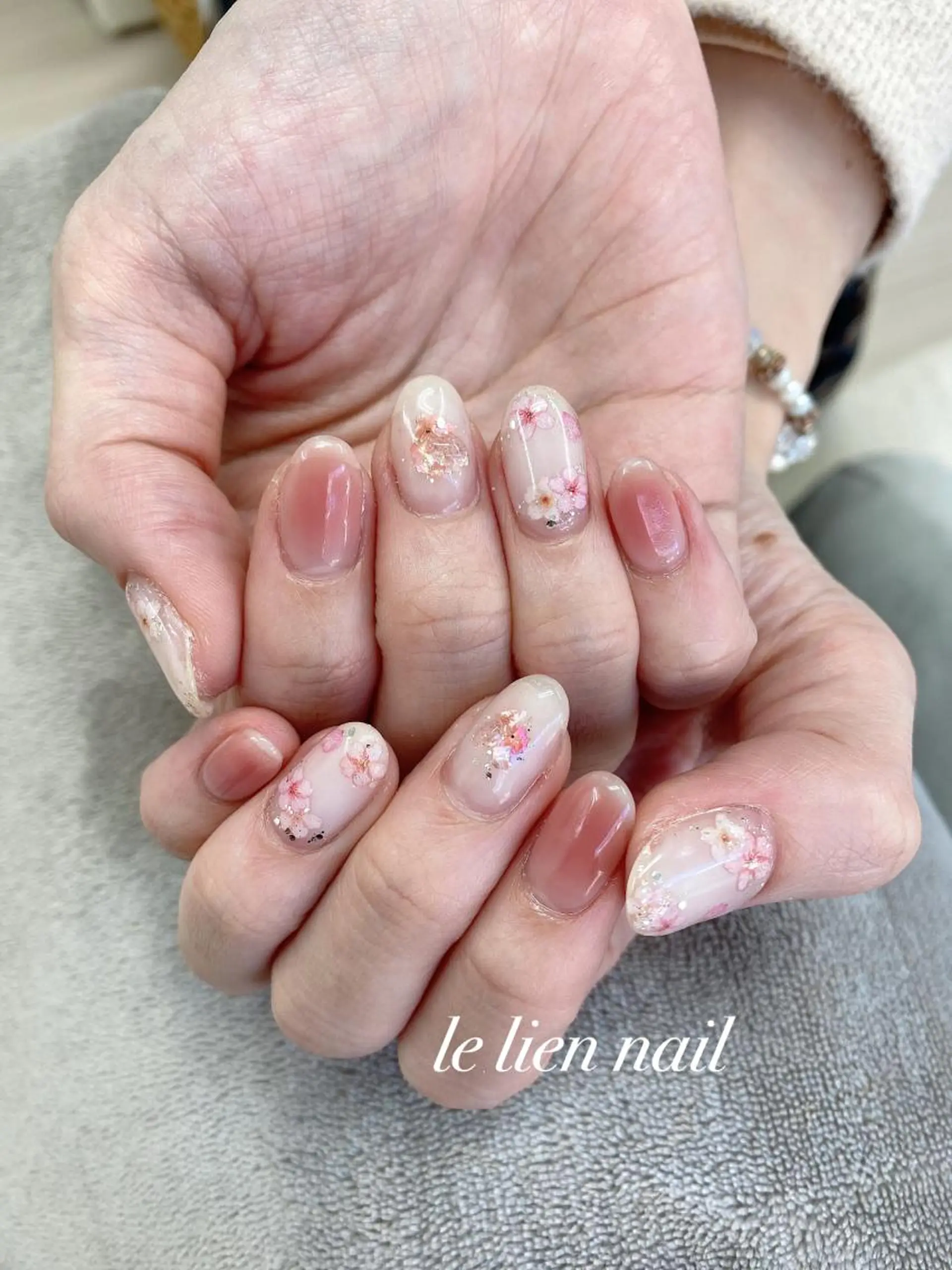 ネイル アートネイル チークネイル 桜ネイル キラキラネイル ピンク le lien nailのネイルデザイン