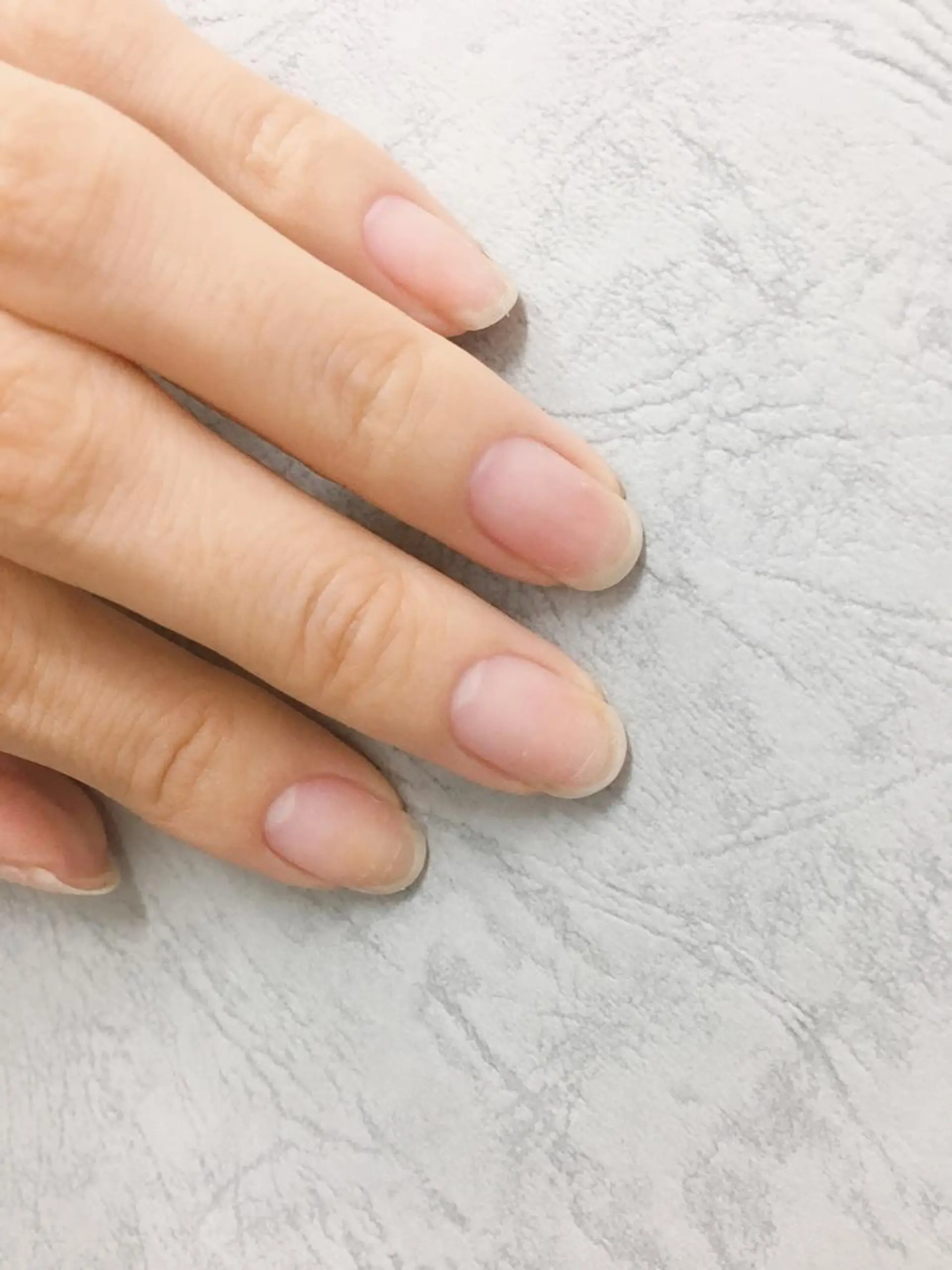 ネイル nail salon Emi la beaute 心斎橋店所属・坪野 めぐみのネイルデザイン