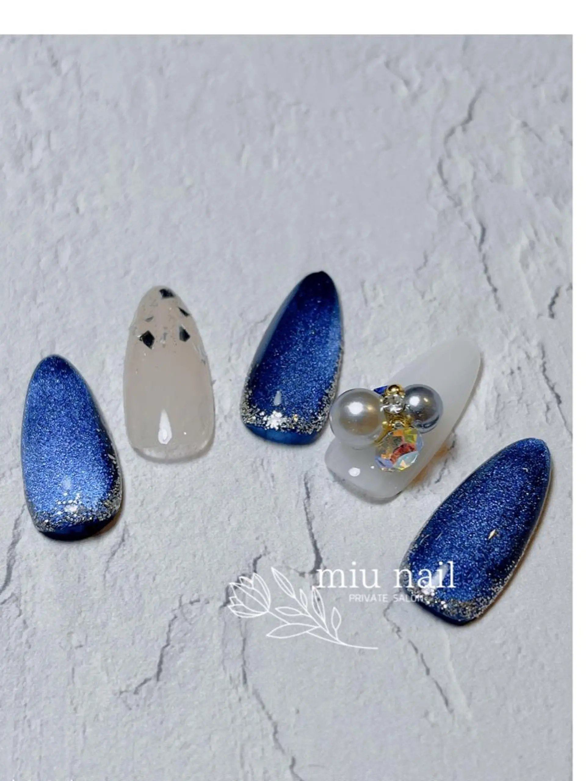 ネイル 杉本 孝美のネイルデザイン