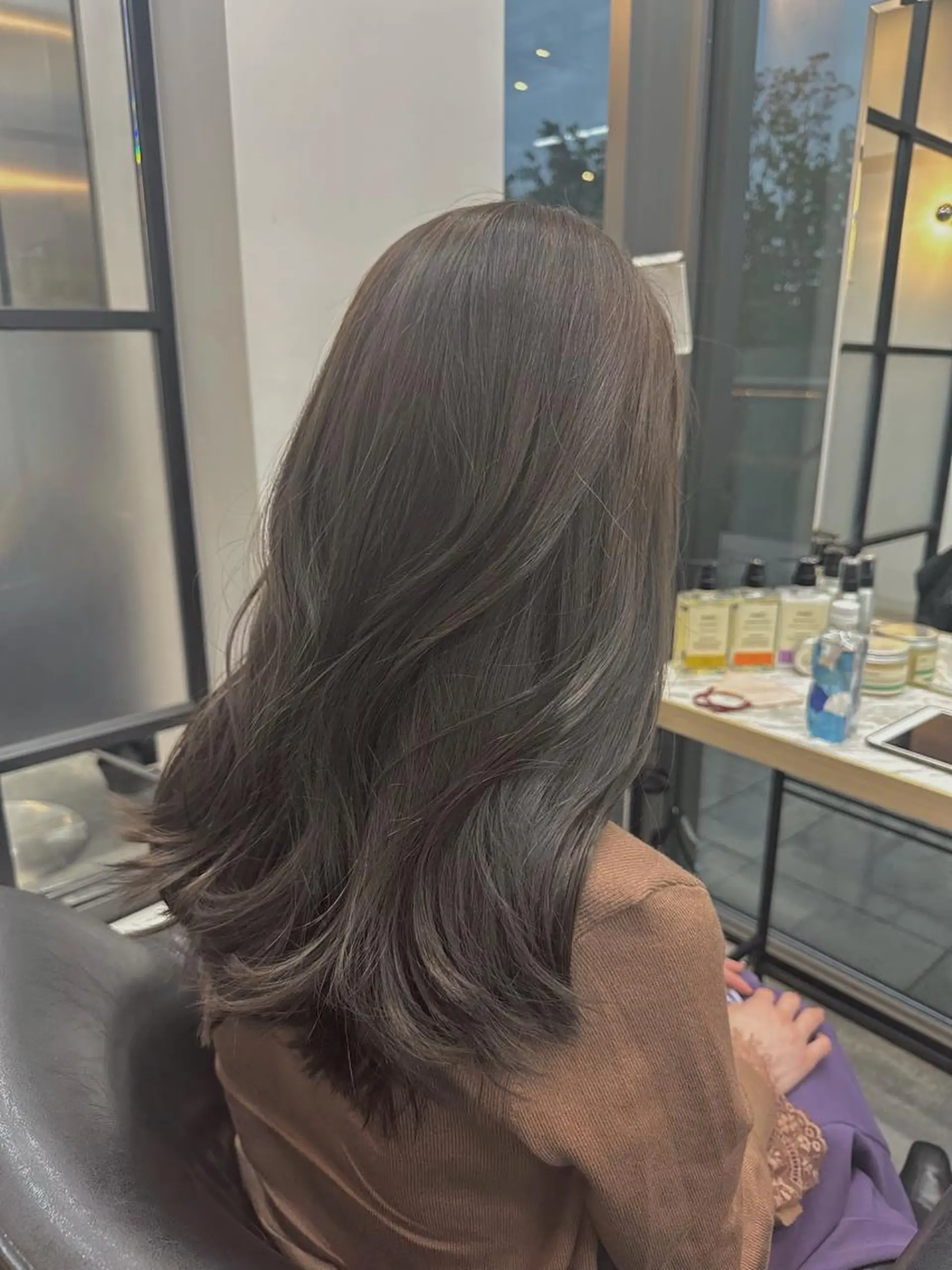 ロング カラー カット ヘアカラー トリートメント 韓国レイヤー✨ yasuko銀座のヘアスタイル