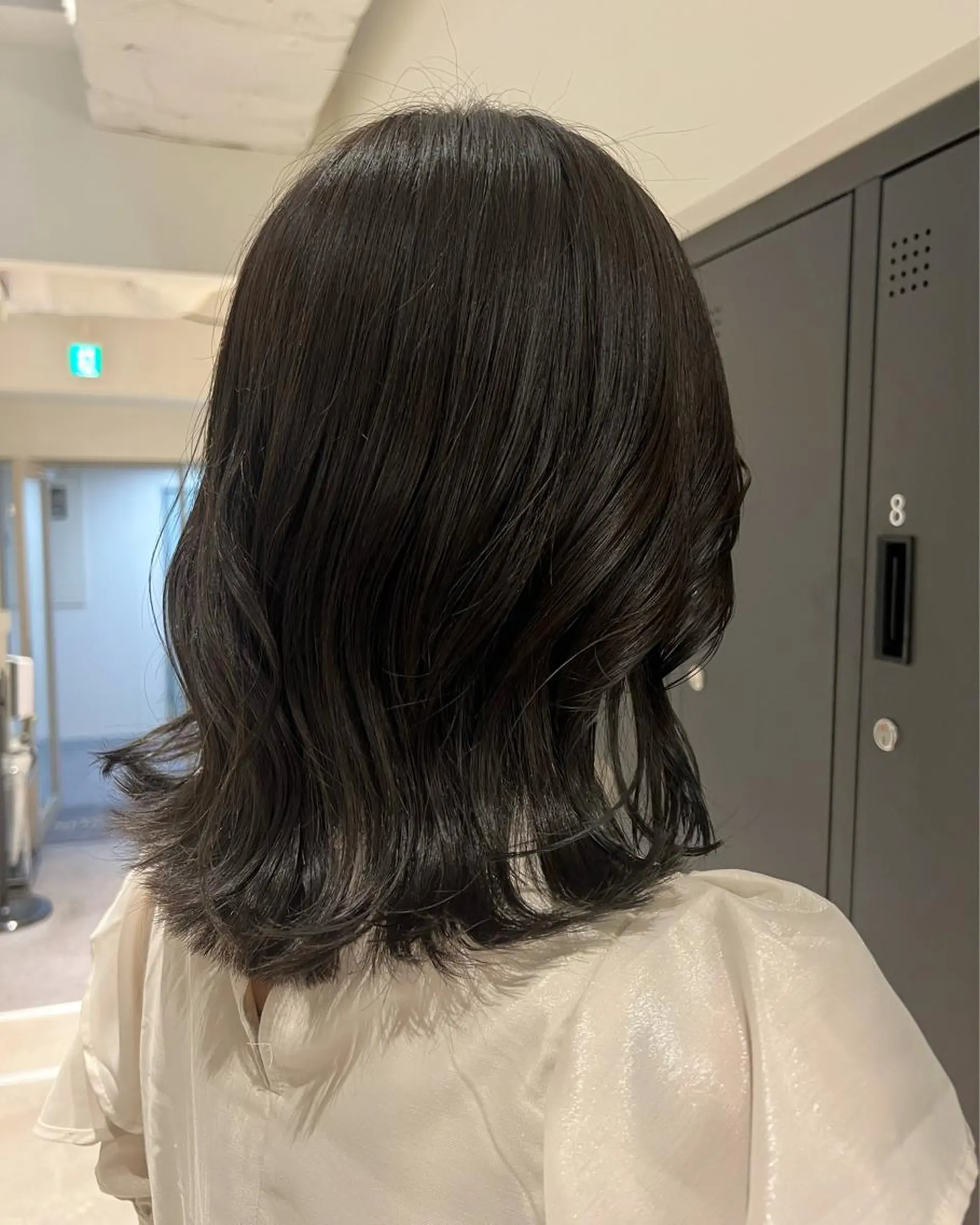 ミディアム カラー ダークグレー ボブ 暗髪カラー🫐パーマ おくだりんかのヘアスタイル