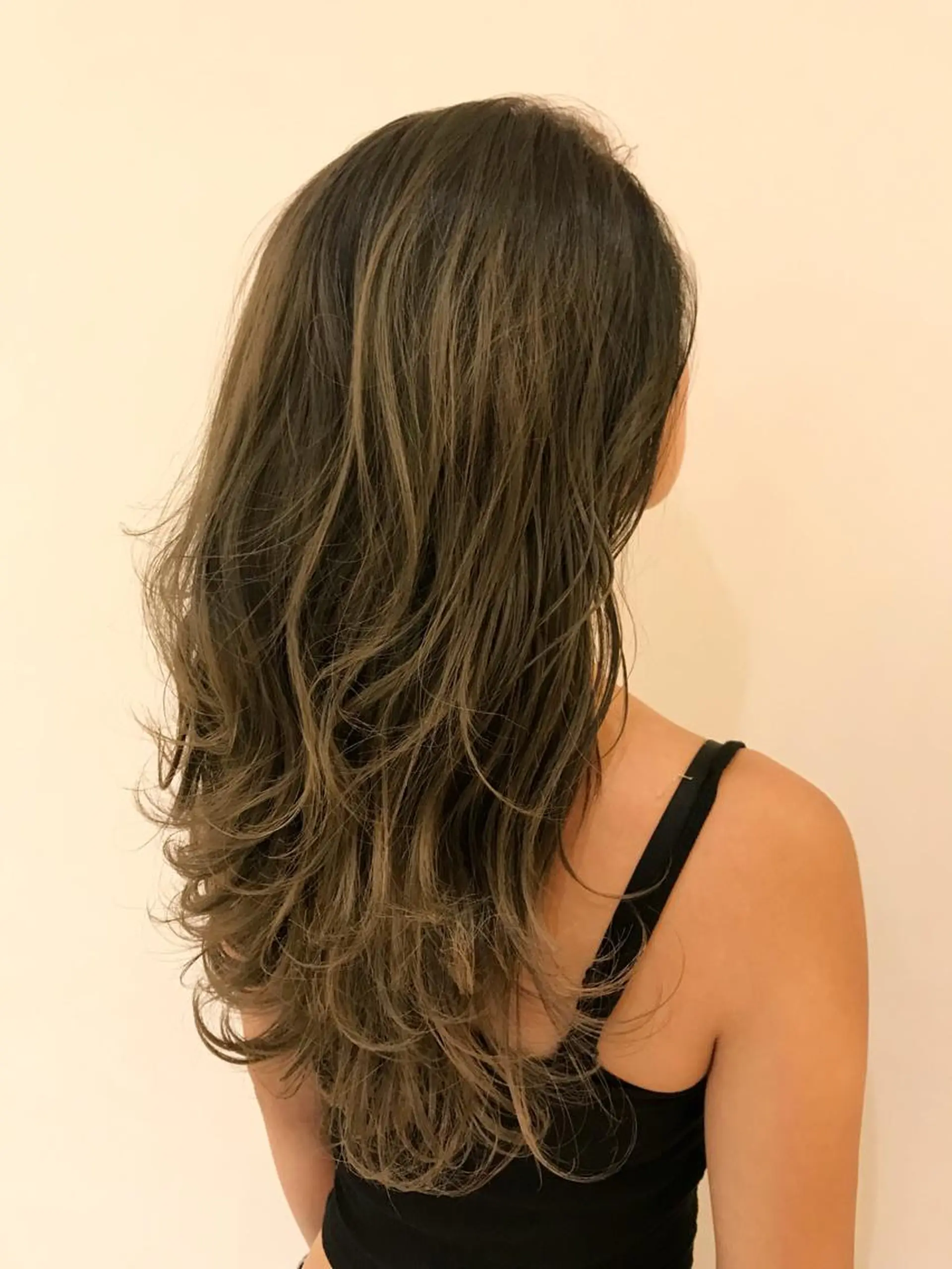 ロング カラー シールエクステ⭐️ オオミタクヤのヘアスタイル