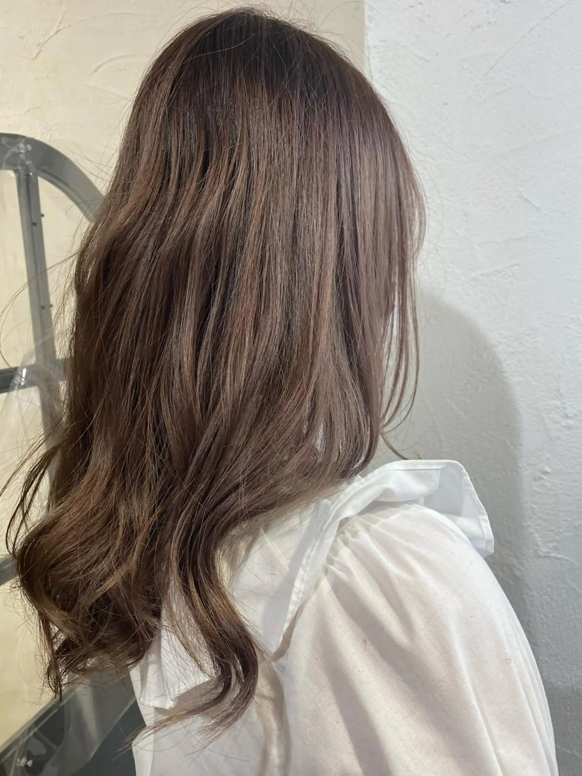 ロング カラー La  SHE's 天王寺店所属・マルヤマ リナのマツエク・マツパデザイン