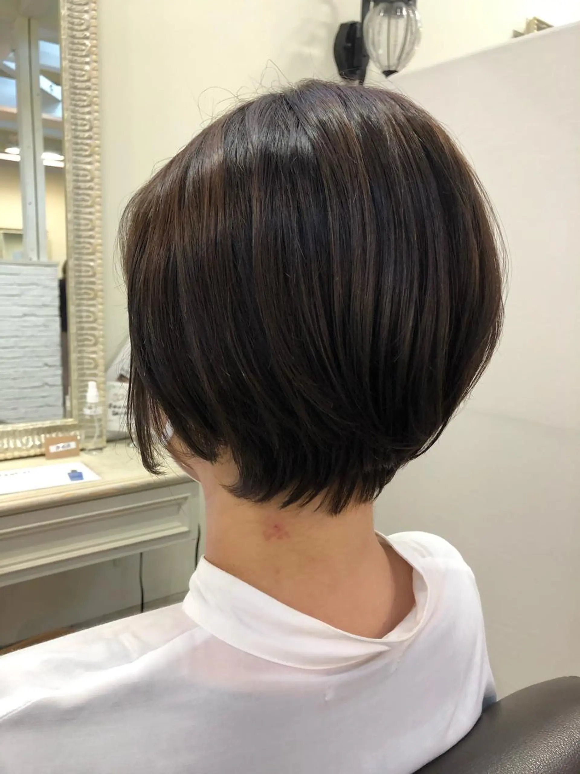 ショート ヤナギウチ エリカのヘアスタイル