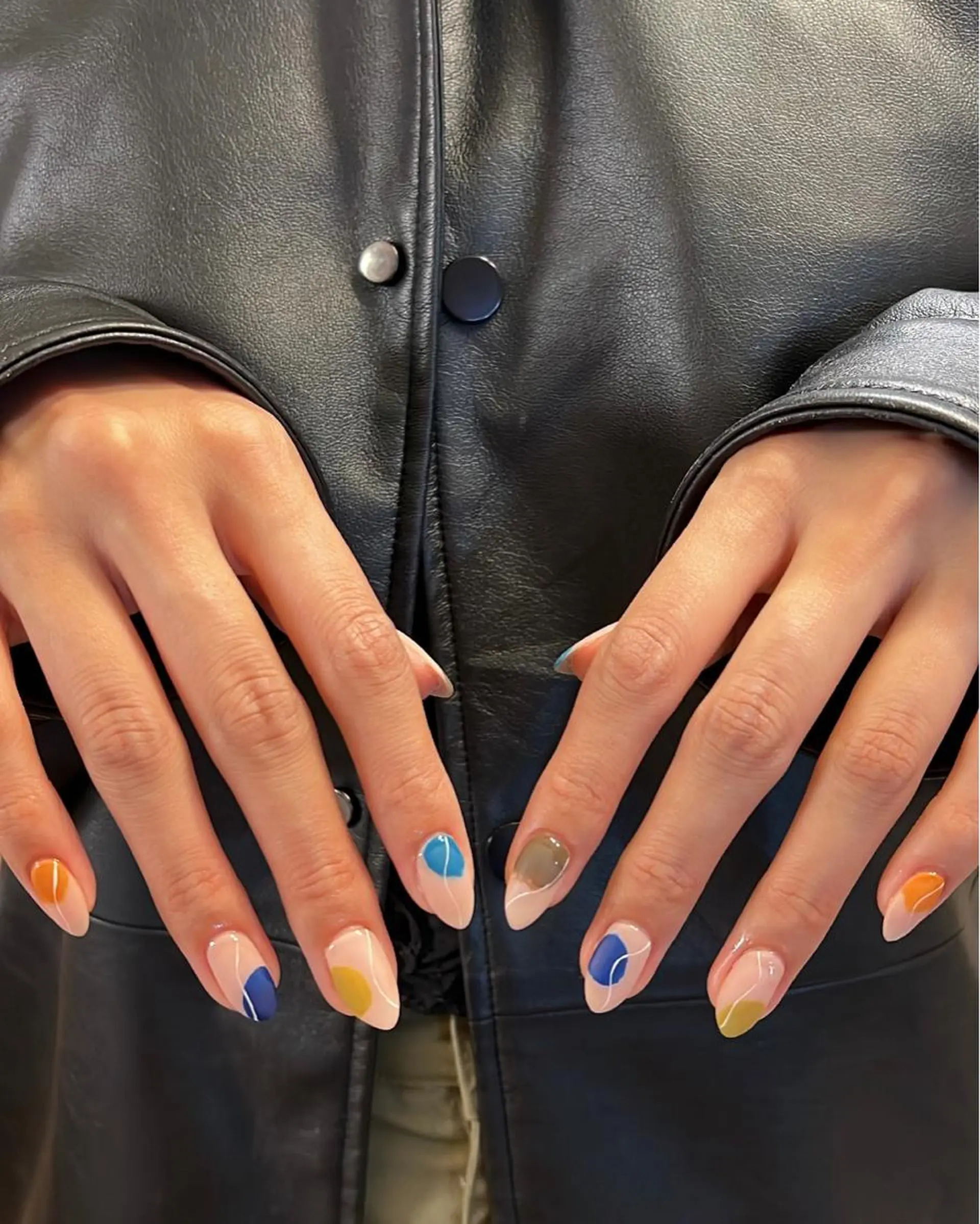 ネイル ハンドネイル フットネイル ハンドケア Nes.Nail所属・Miyagi Asamiのネイルデザイン