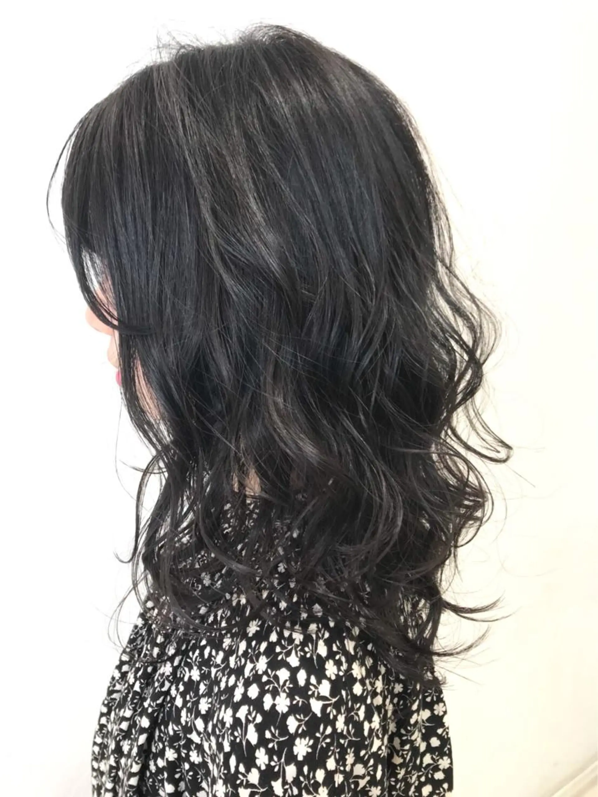 セミロング アッシュ 日野・八王子縮毛矯正 ワタナベリョウマのヘアスタイル