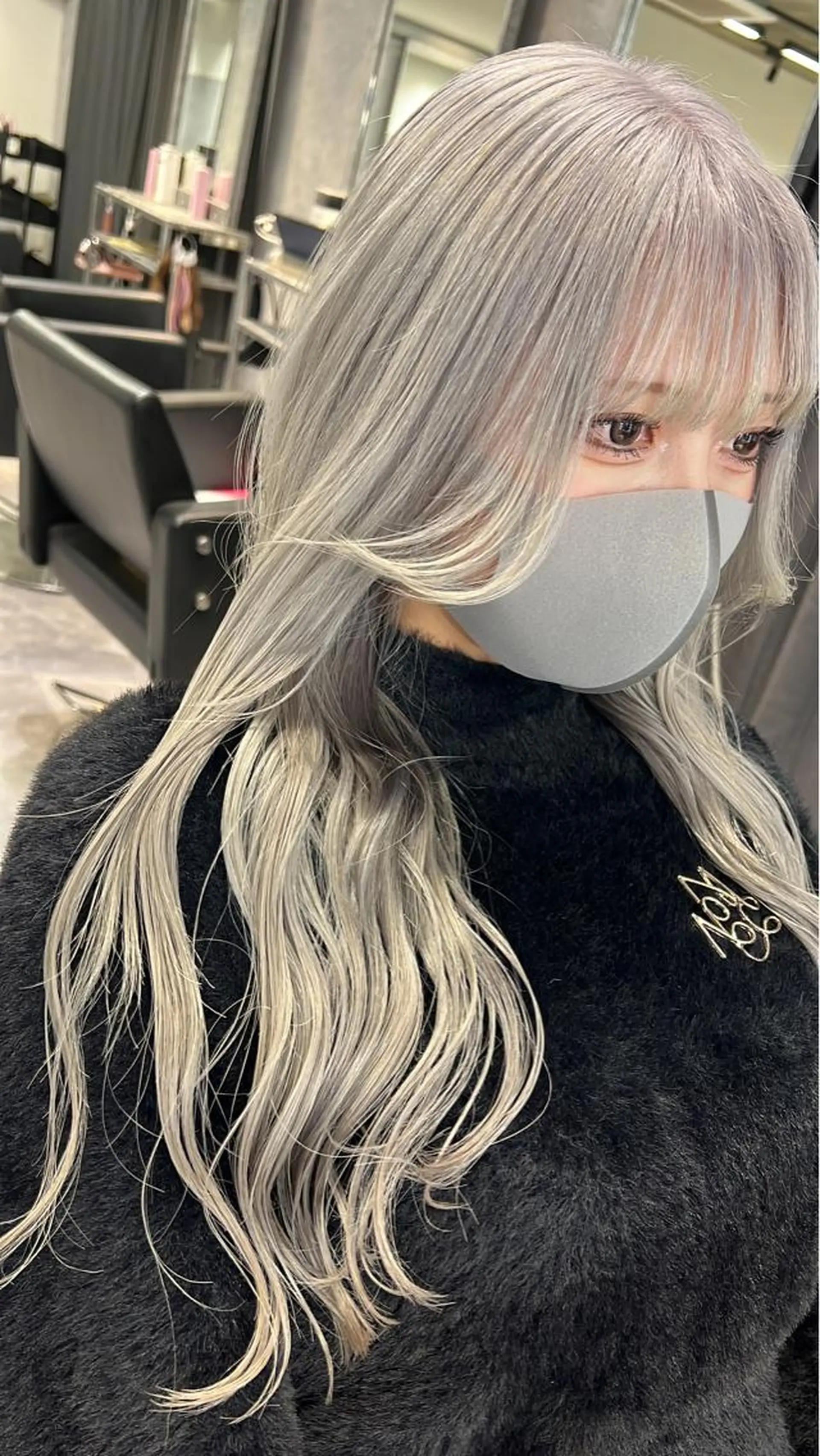 セミロング カラー mimiiy梅田 中崎町ハイトーンのヘアスタイル