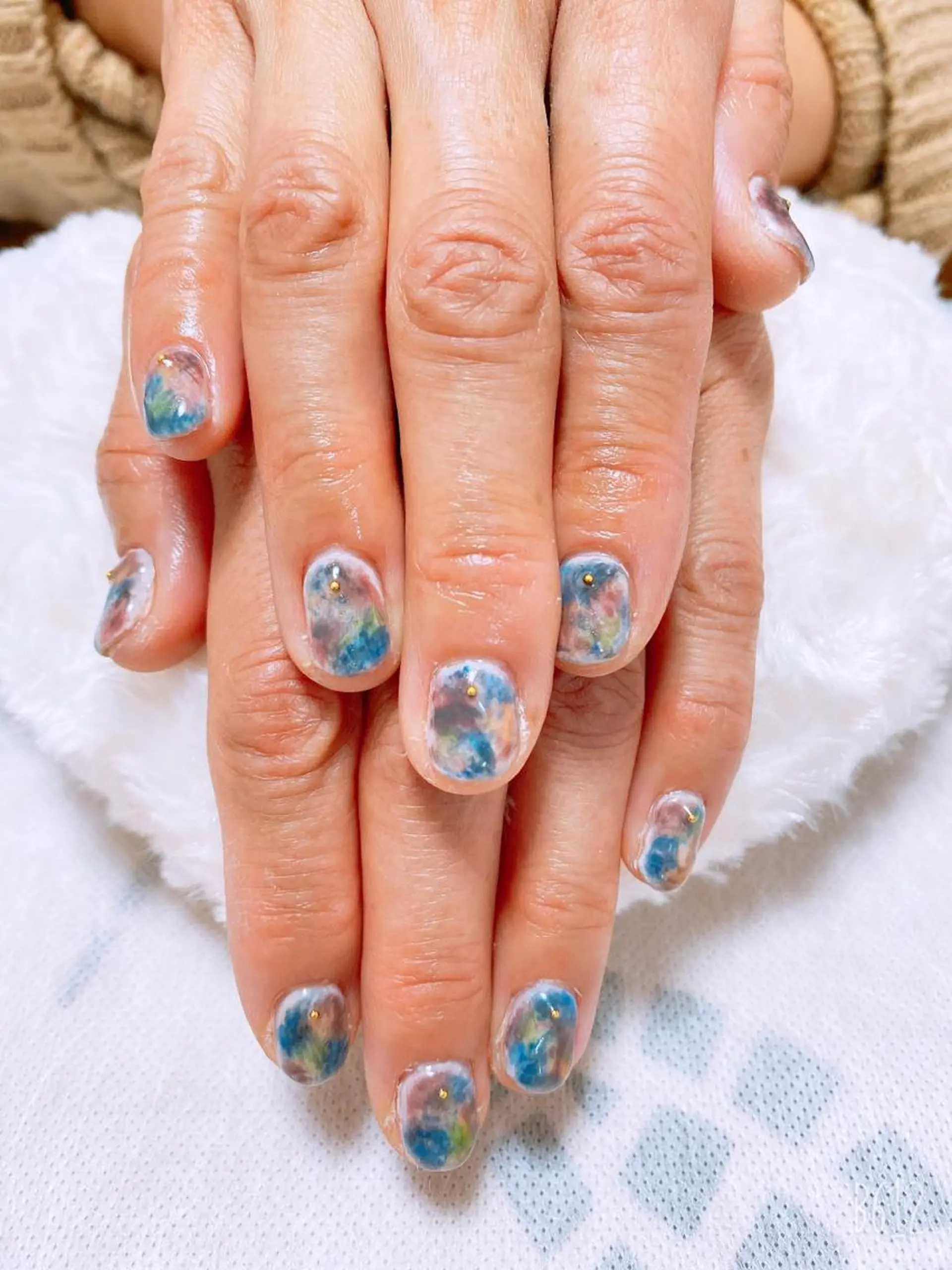 ネイル The Best Beauty受付担当のヘアスタイル