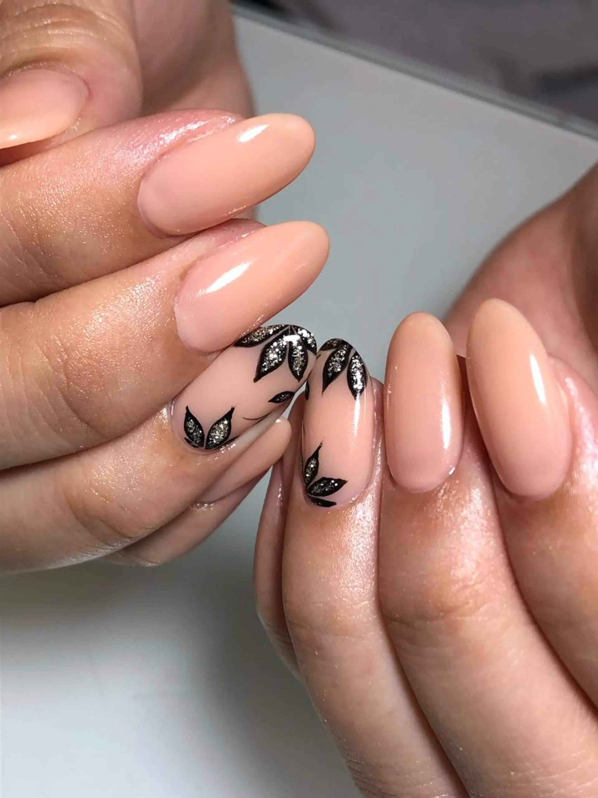 ネイル M nail はやまうららのネイルデザイン