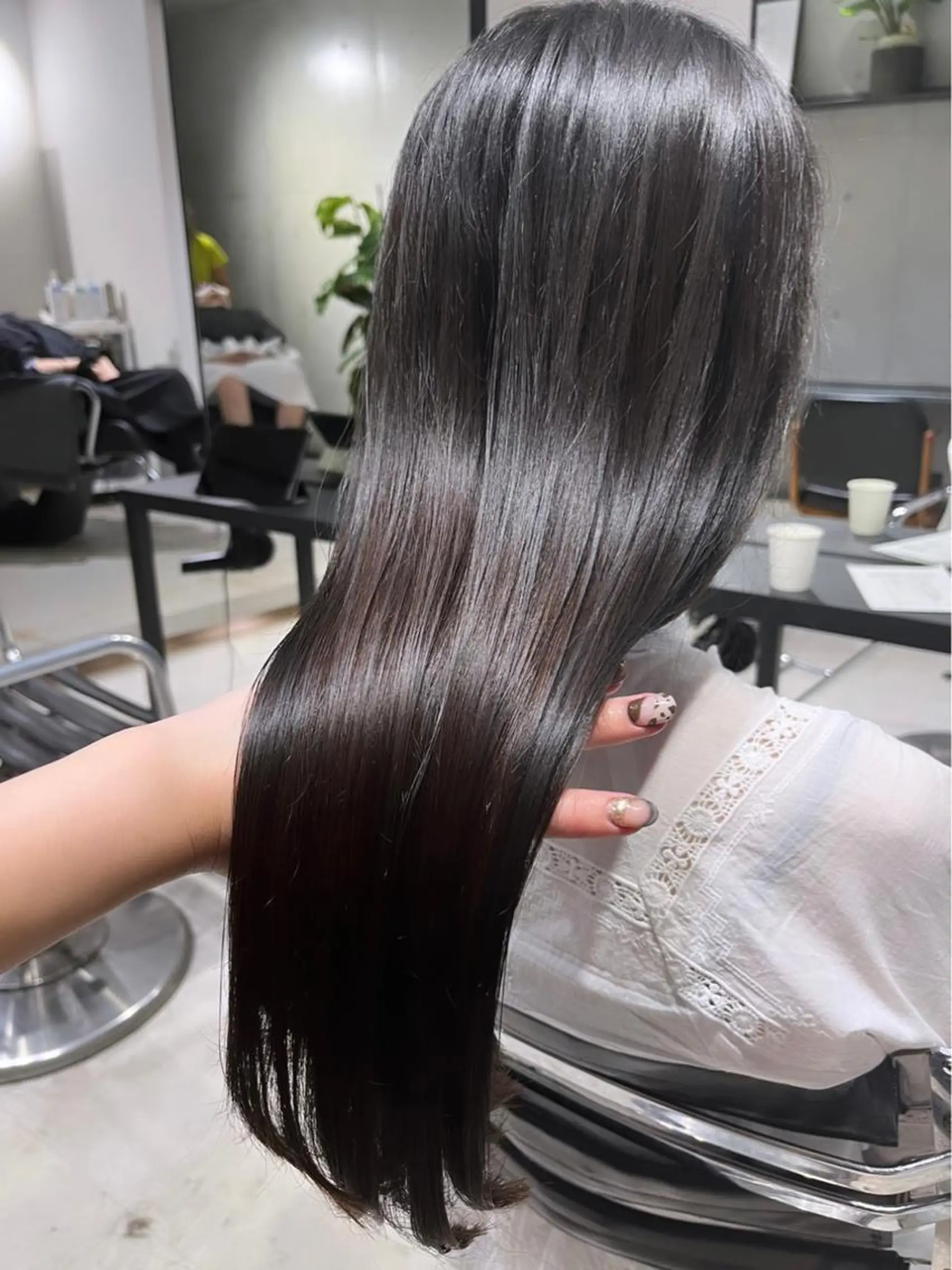 セミロング カラー カット ヘアカラー トリートメント ヘッドスパ 透明感/オリーブ/ グレージュ/YUKAのヘアスタイル