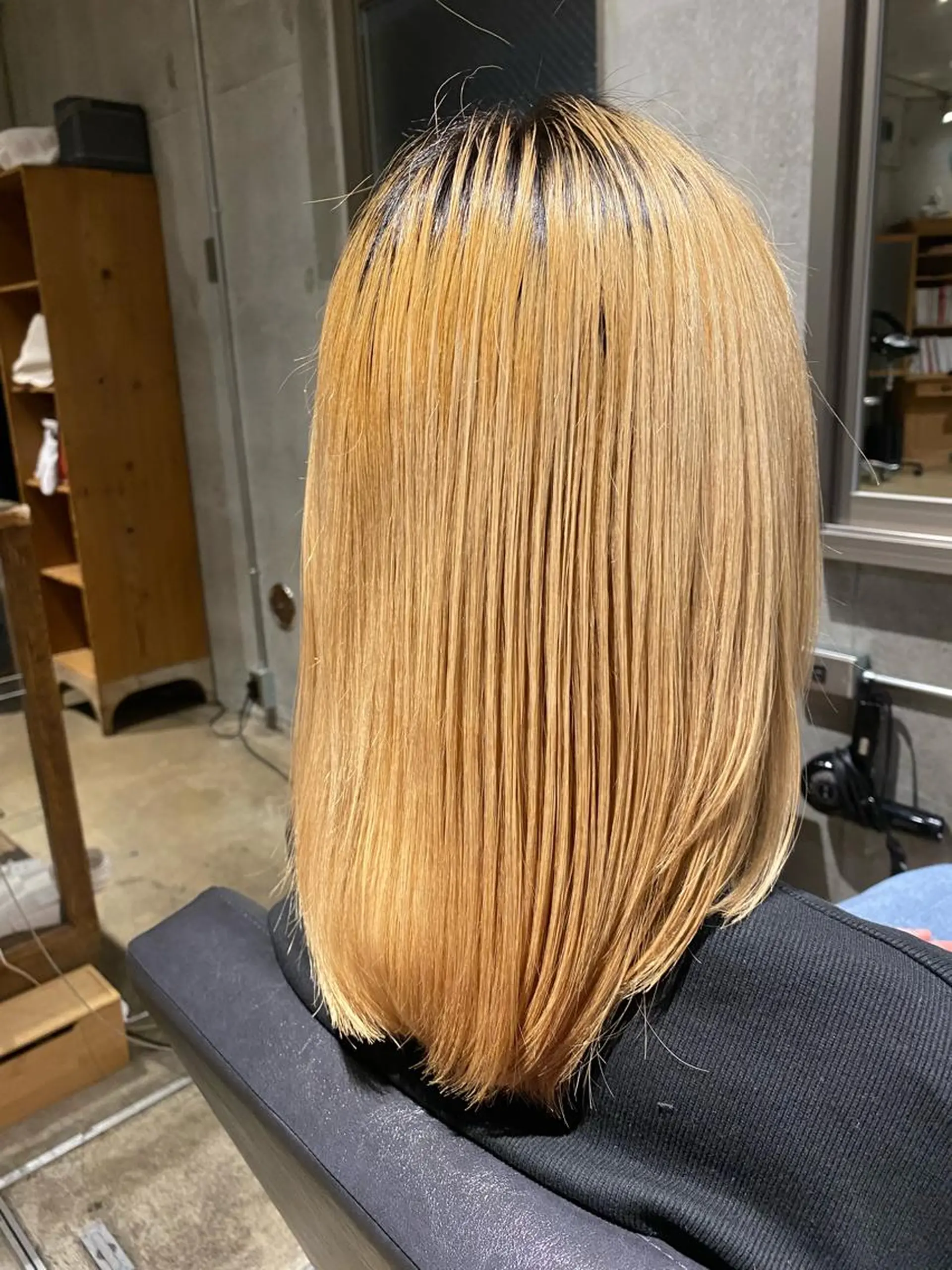 セミロング 新宿/尾池 竜大/髪質改善特化のヘアスタイル