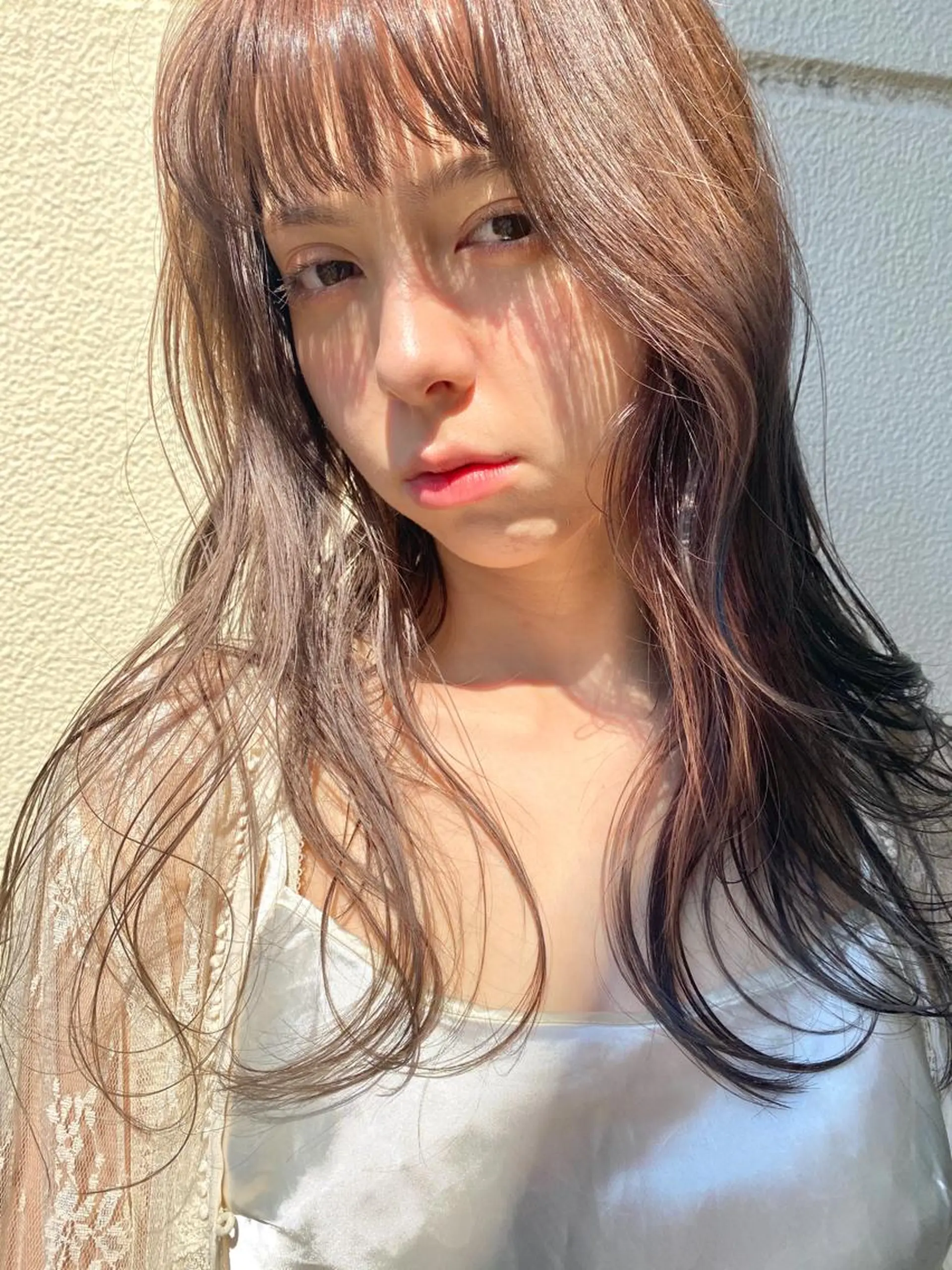 ロング カラー ラベンダーカラー バイオレットカラー レイヤーカット カット ヘアカラー ハイトーン/顔まわり Nina💒のヘアスタイル