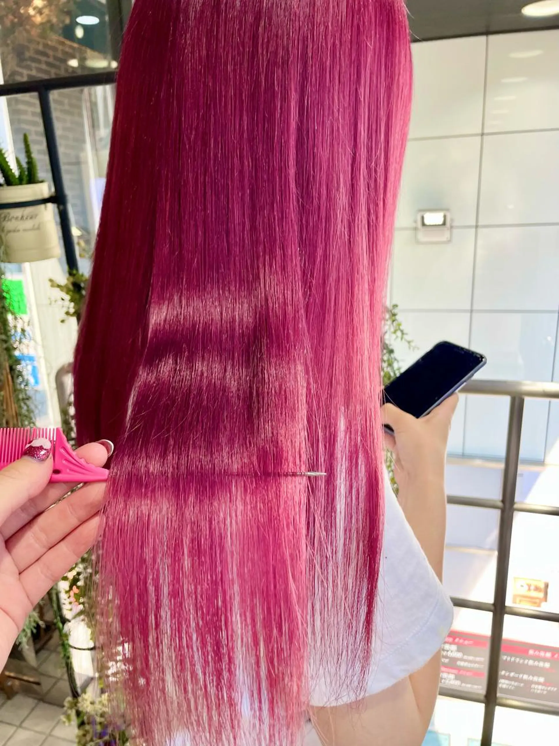 セミロング カラー ピンクカラー ヘアカラー メンズ/艶髪/カラー サクラ🌸のヘアスタイル