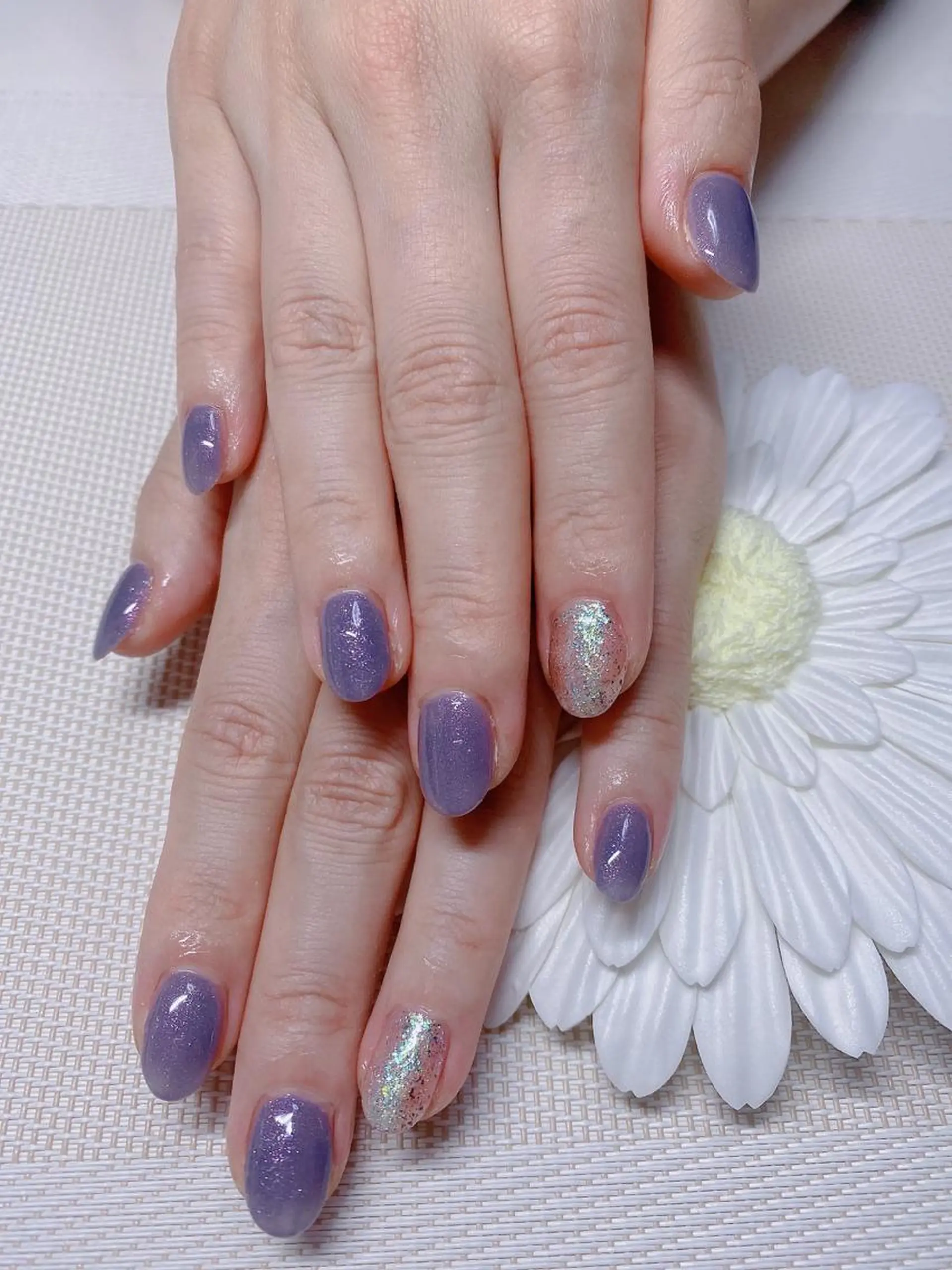 ネイル ブルー ラメ(グリッター) ワンカラーネイル ピンク Jasmine nailsalon所属・ジャスミン ネイルサロンのネイルデザイン