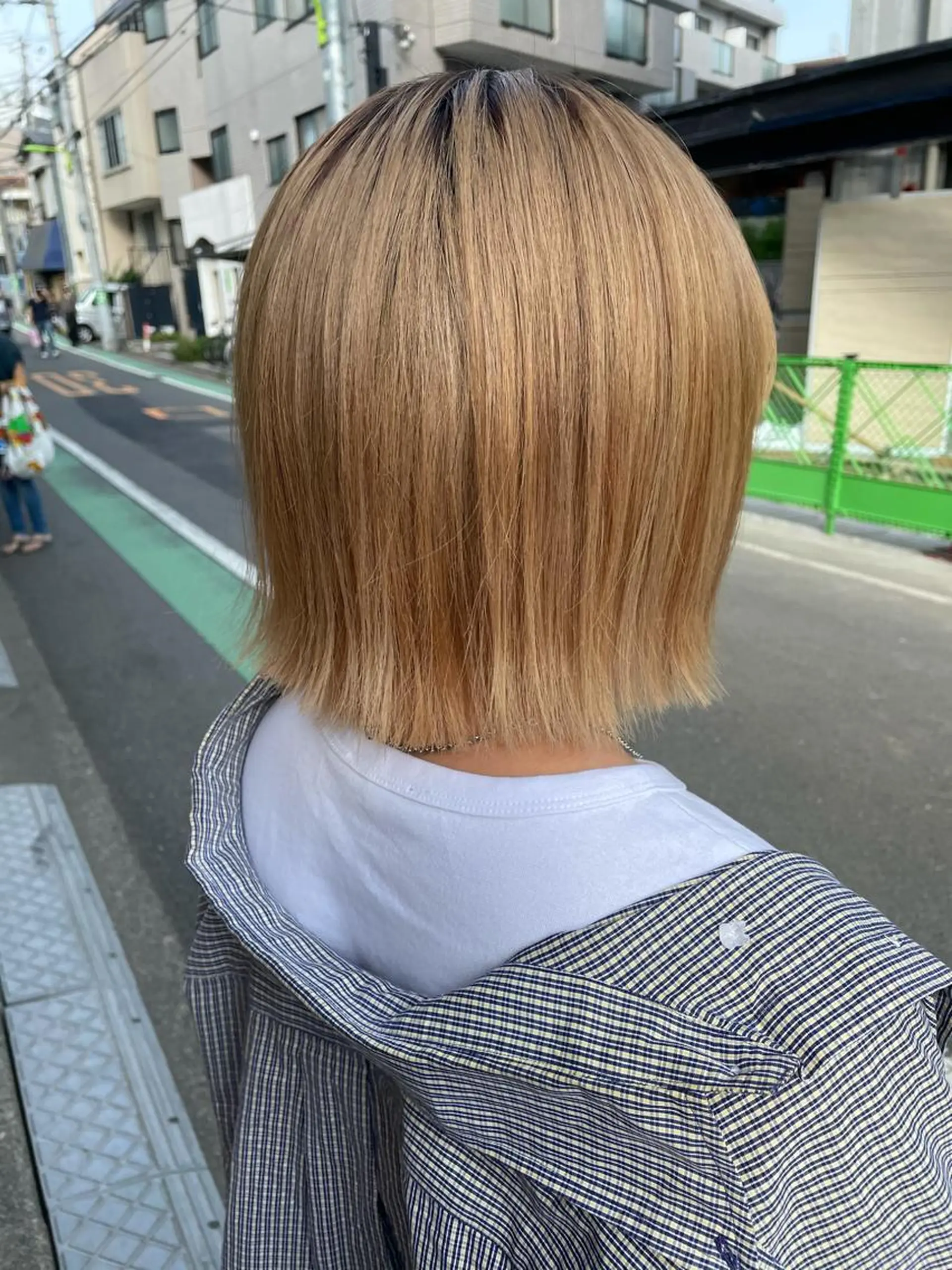 ミディアム カラー ベージュカラー ブリーチ ハイトーンカラー ハイトーンベージュ ボブ ヘアカラー トリートメント 中目黒🌼 🌼ハナのヘアスタイル