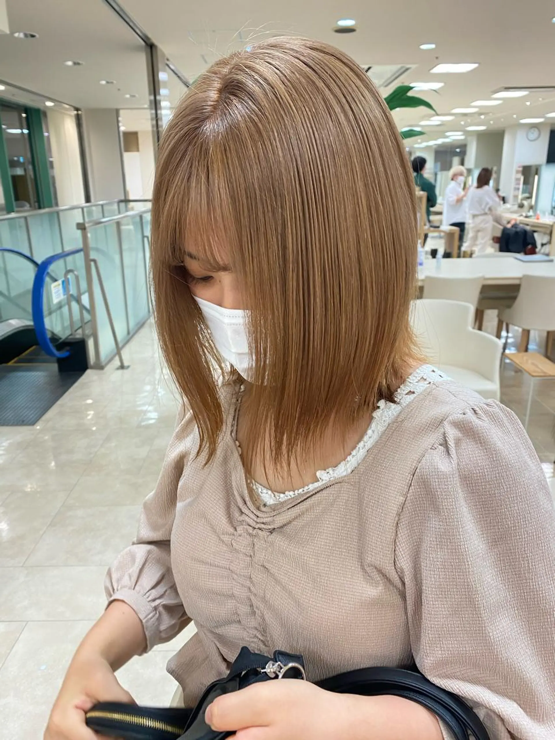 ミディアム カラー レイヤー/ウルフ🤎 mayo.のヘアスタイル