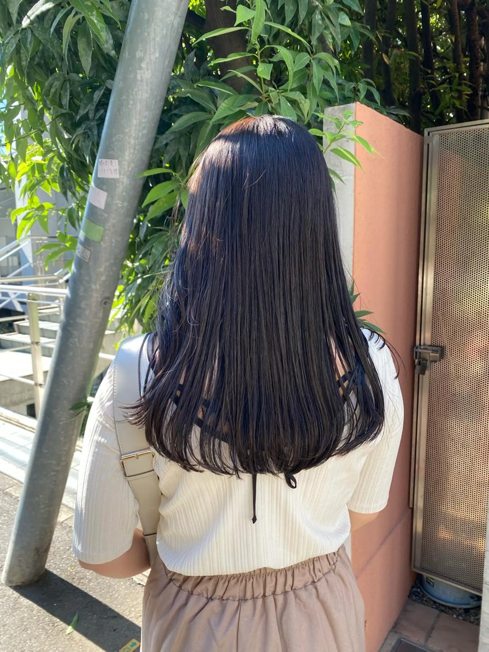 ロング カラー グレージュ ロング HINANO🌷 髪質改善サロンの眉毛・アイブロウイメージ