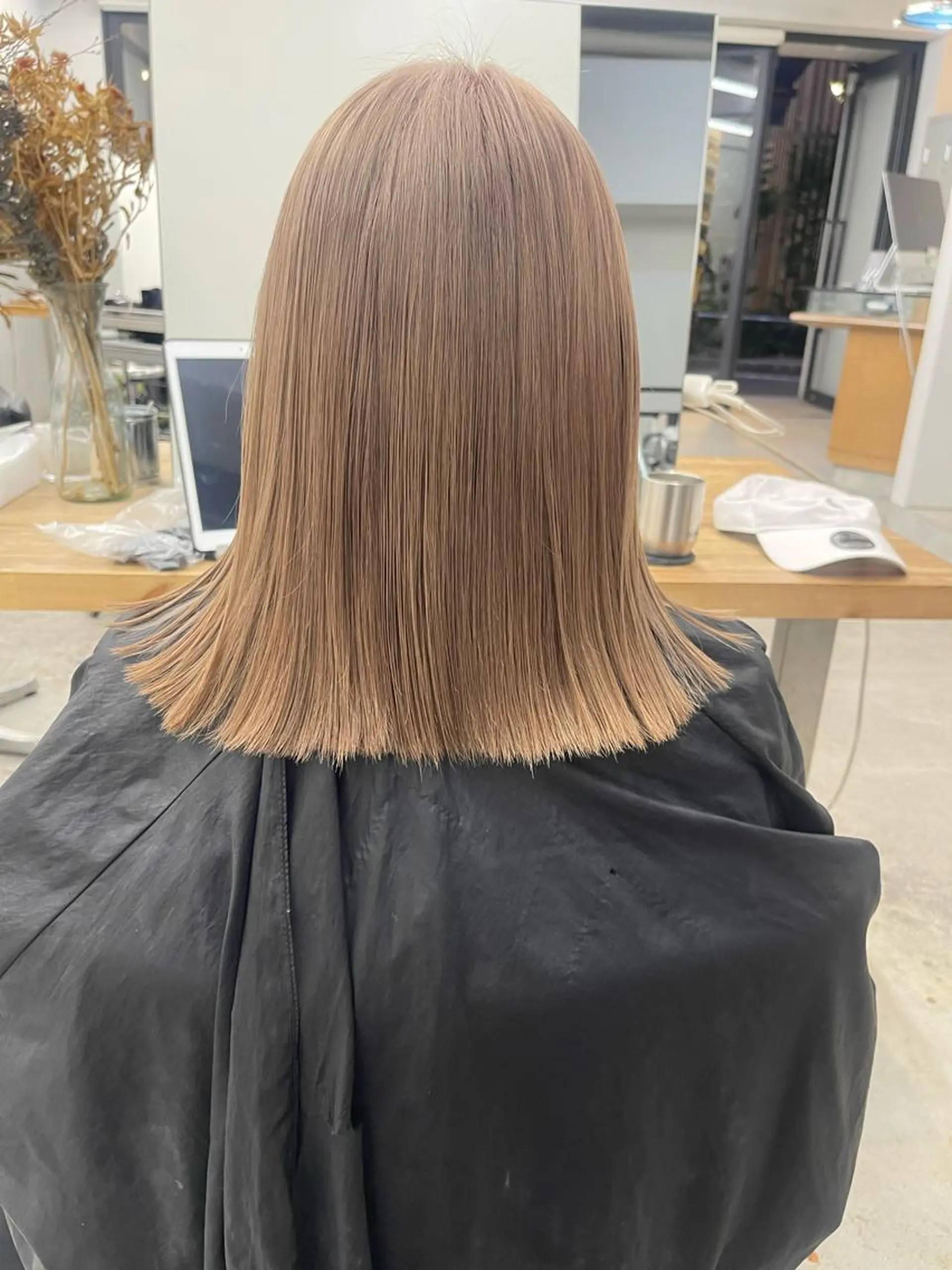 ミディアム ヘアカラー トリートメント 渋谷ケアブリーチ Suuのヘアスタイル